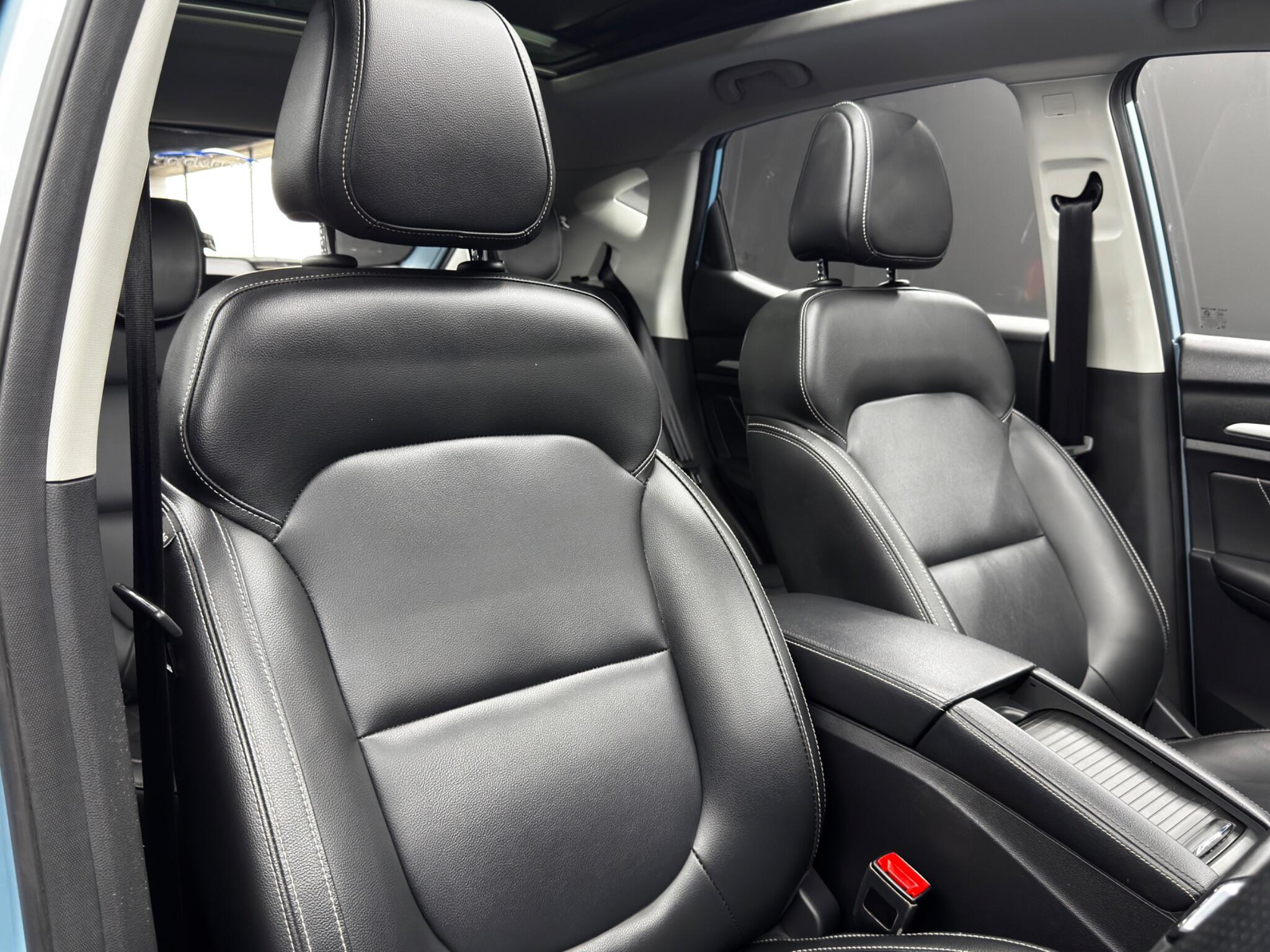 MG ZS view 12