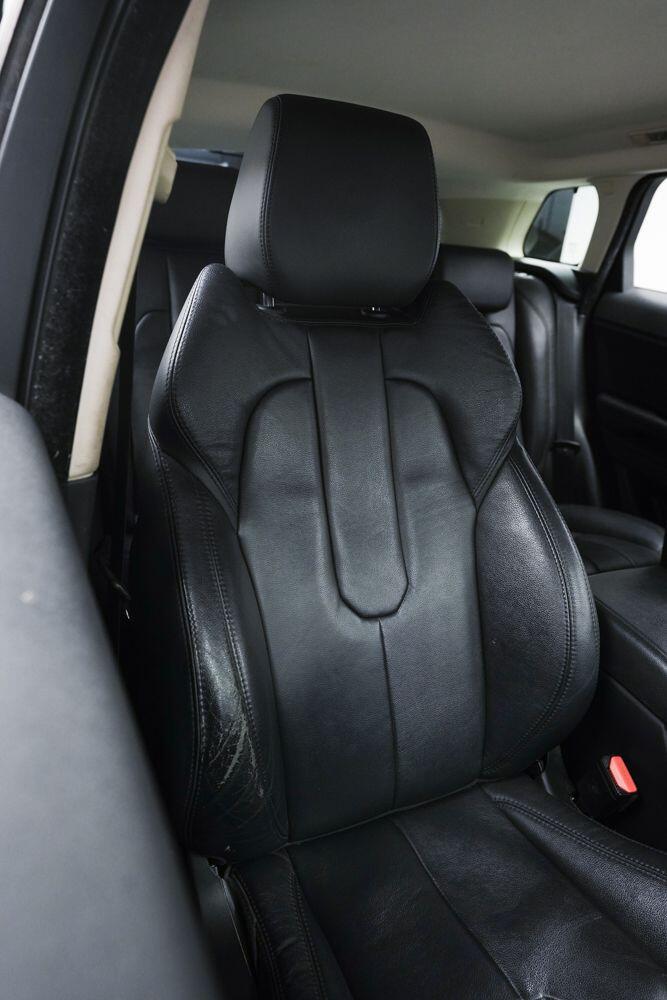 Land Rover Range Rover Evoque view 13