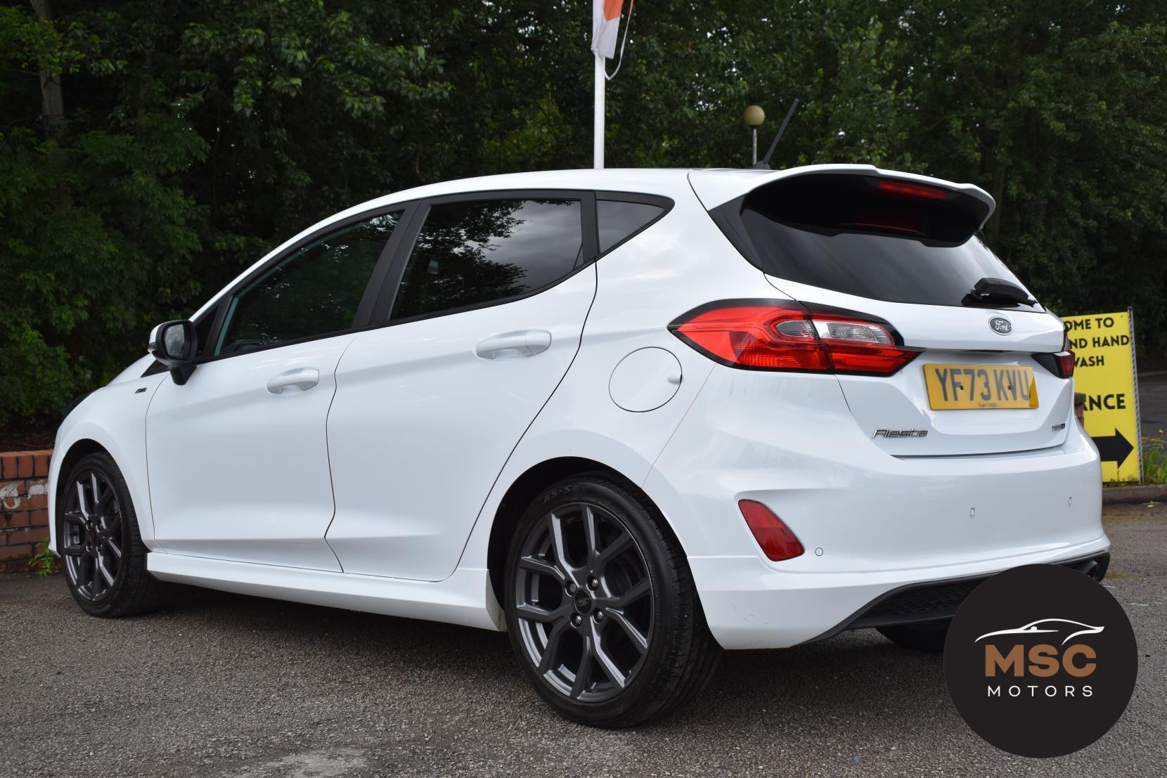 Ford Fiesta view 14