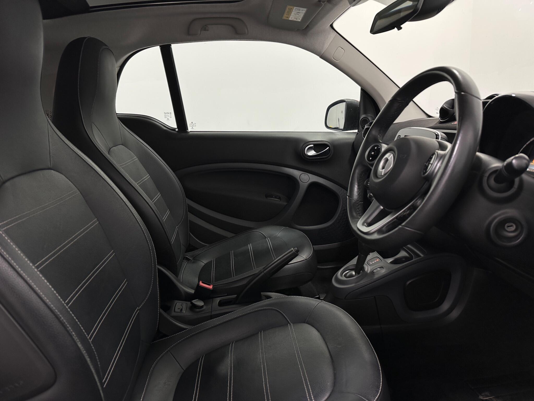 Smart Fortwo view 27