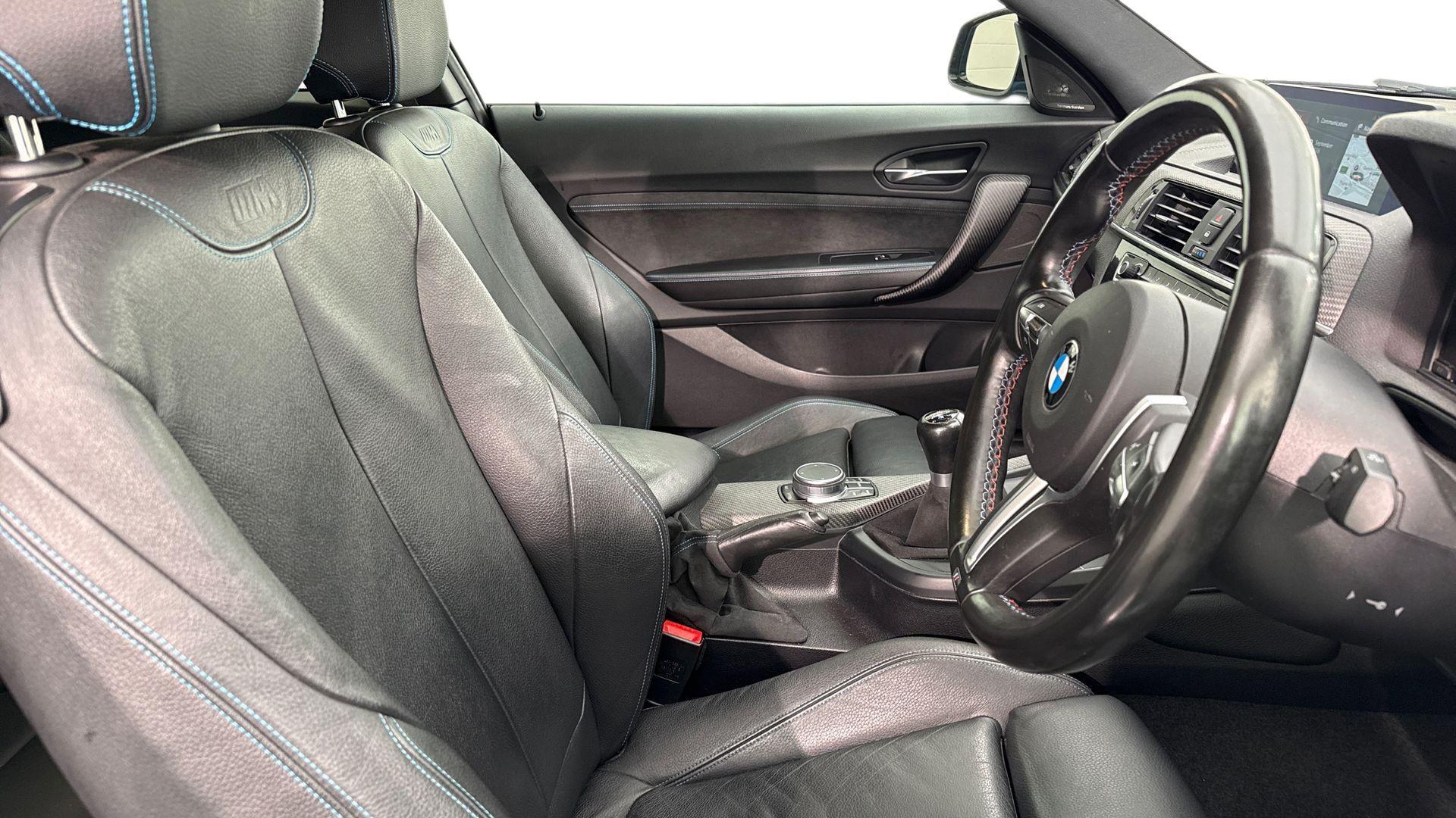 BMW M2 view 11