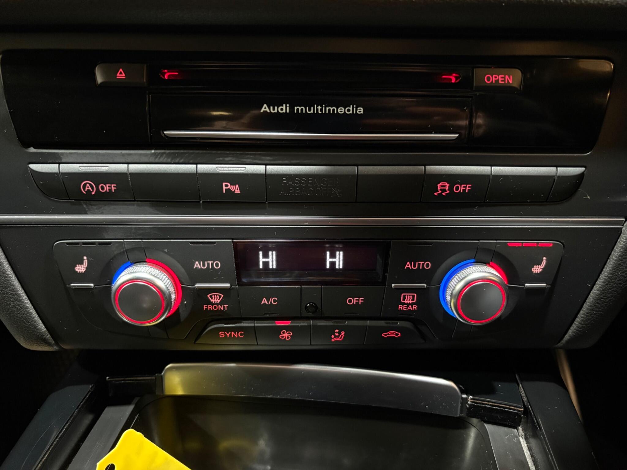 Audi A6 view 18