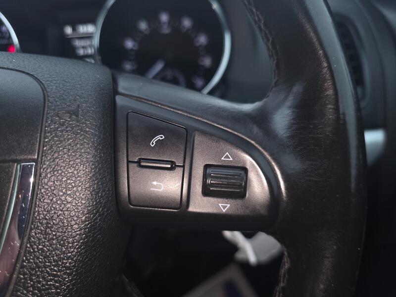 2011 Skoda Yeti image 33