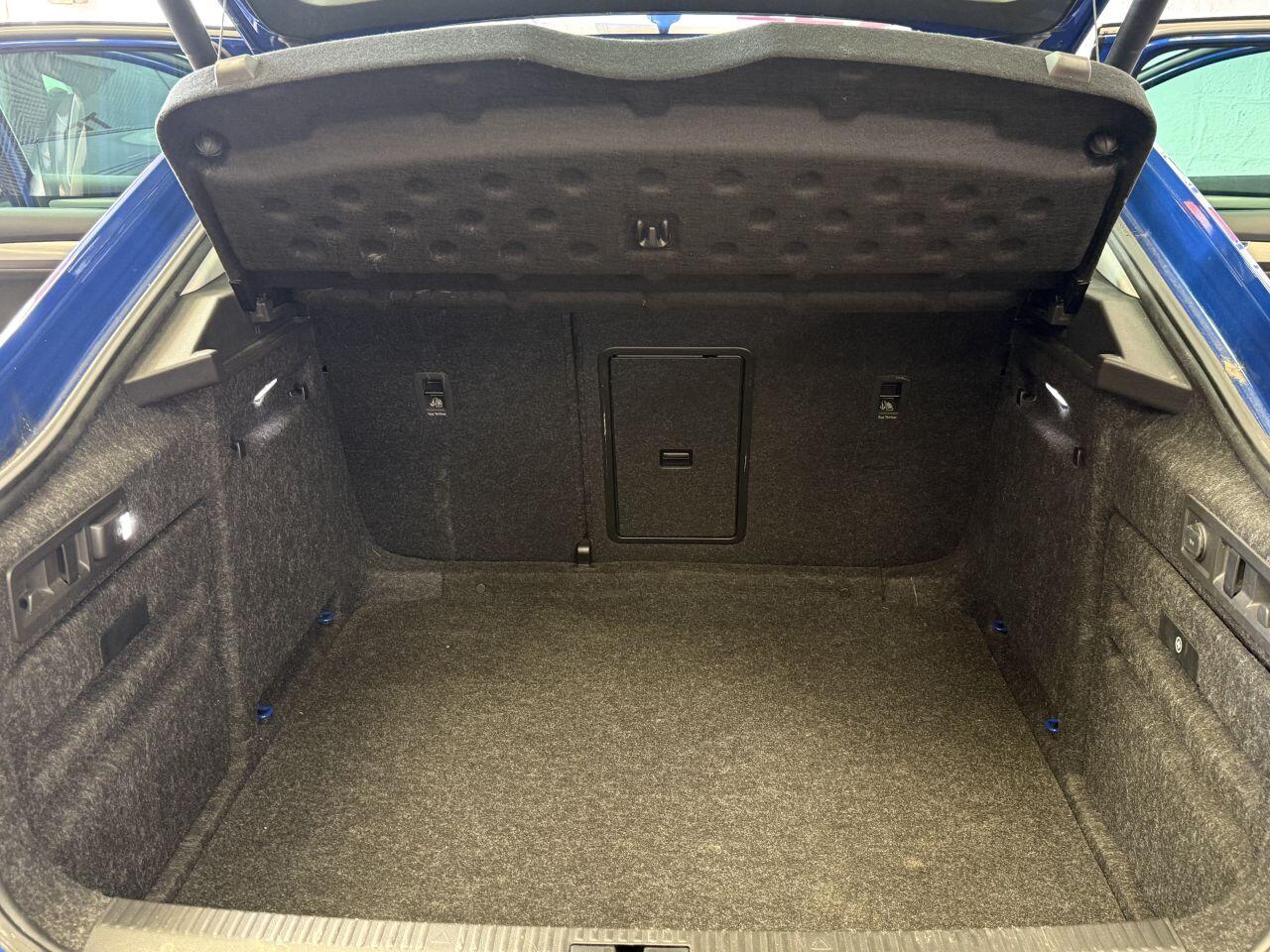 Skoda Superb view 14
