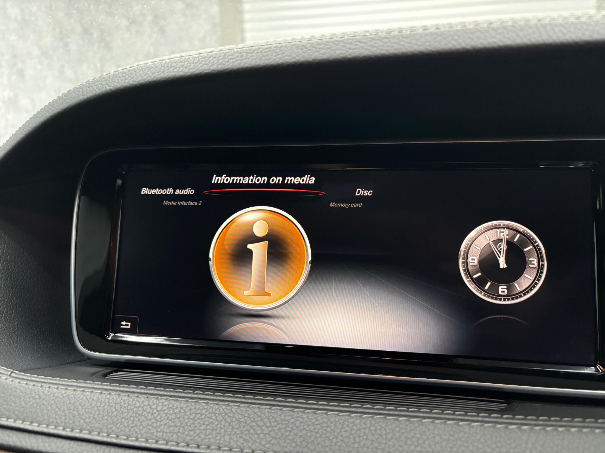 Mercedes-Benz S Class view 37