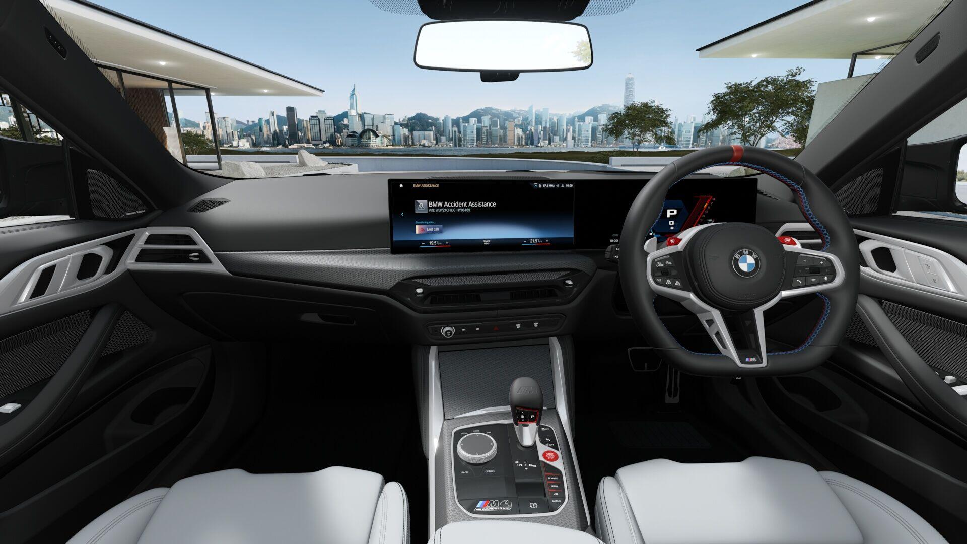BMW M4 view 6