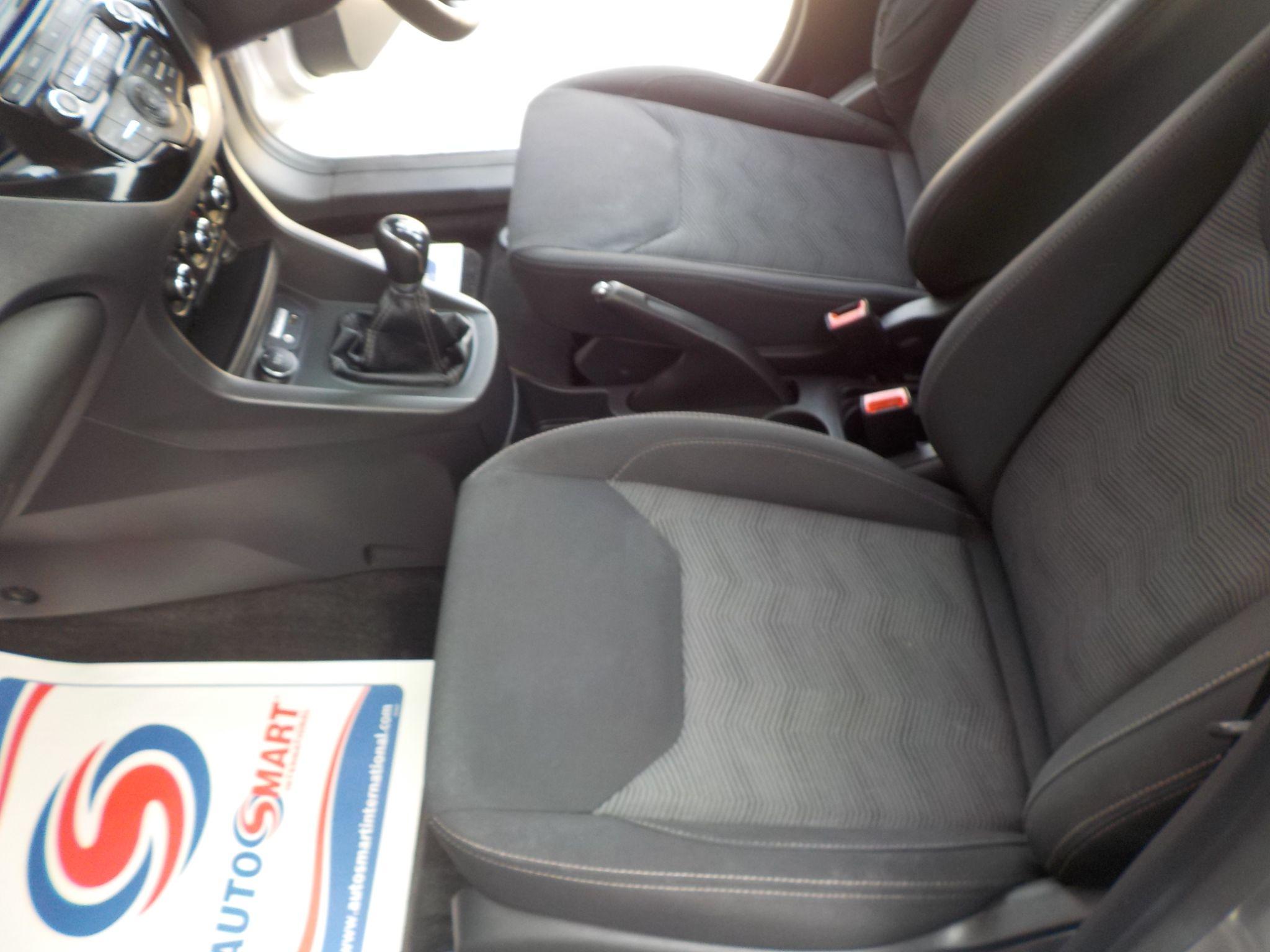 Ford Ka+ 1.2 Ti-VCT Zetec Euro 6 5dr