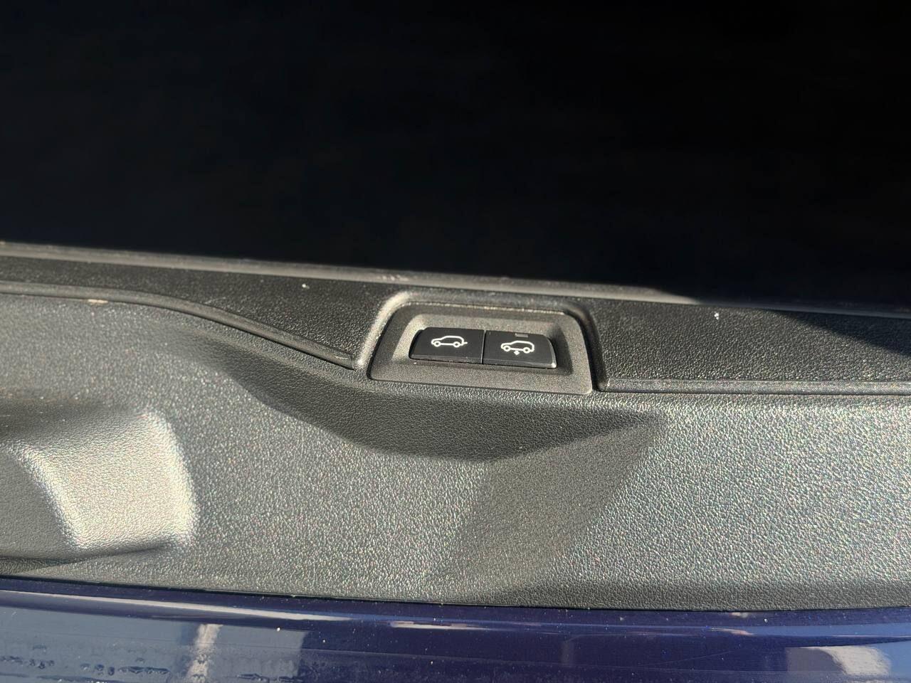 BMW X7 view 87