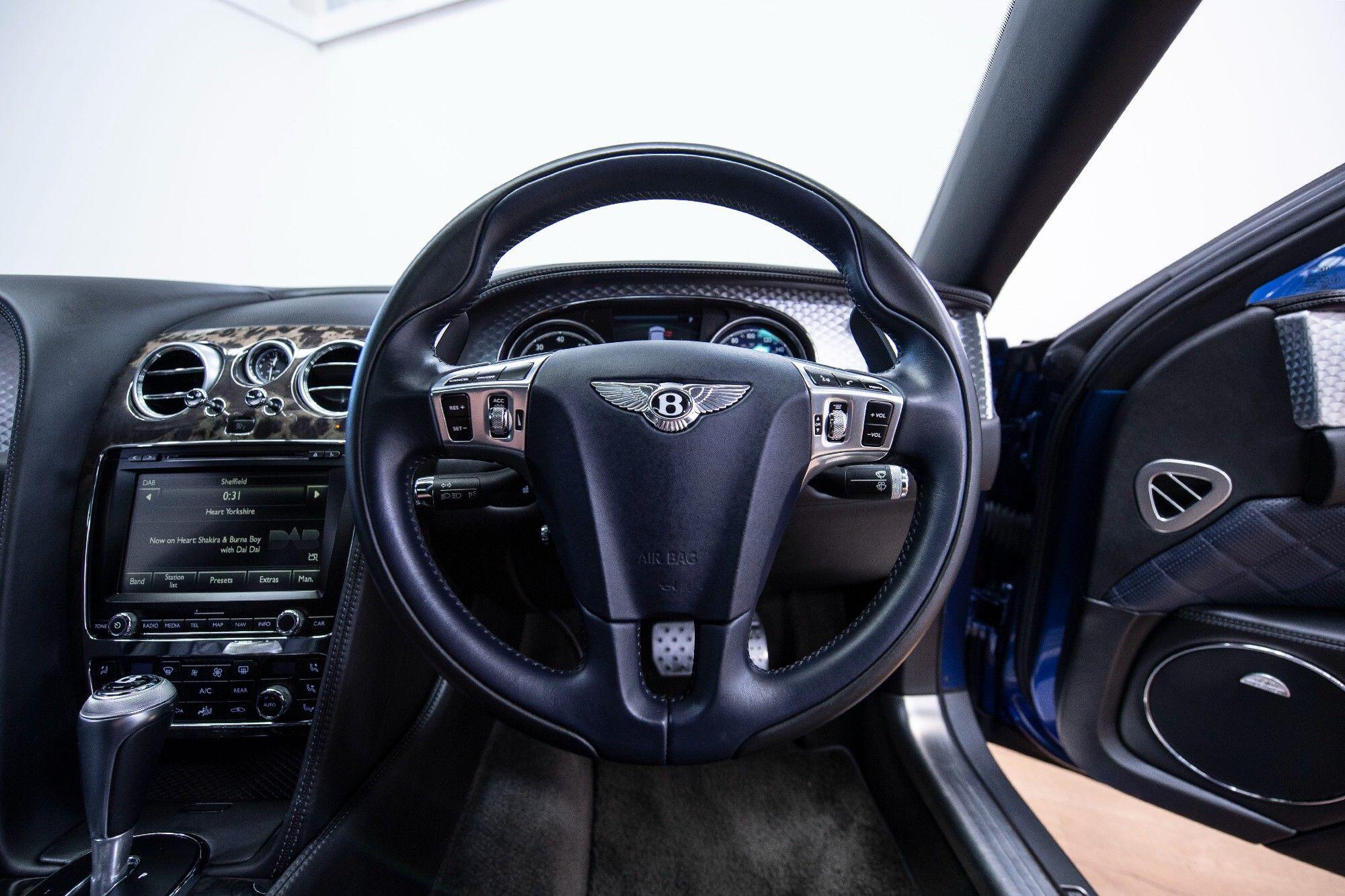 Bentley Flying Spur view 12