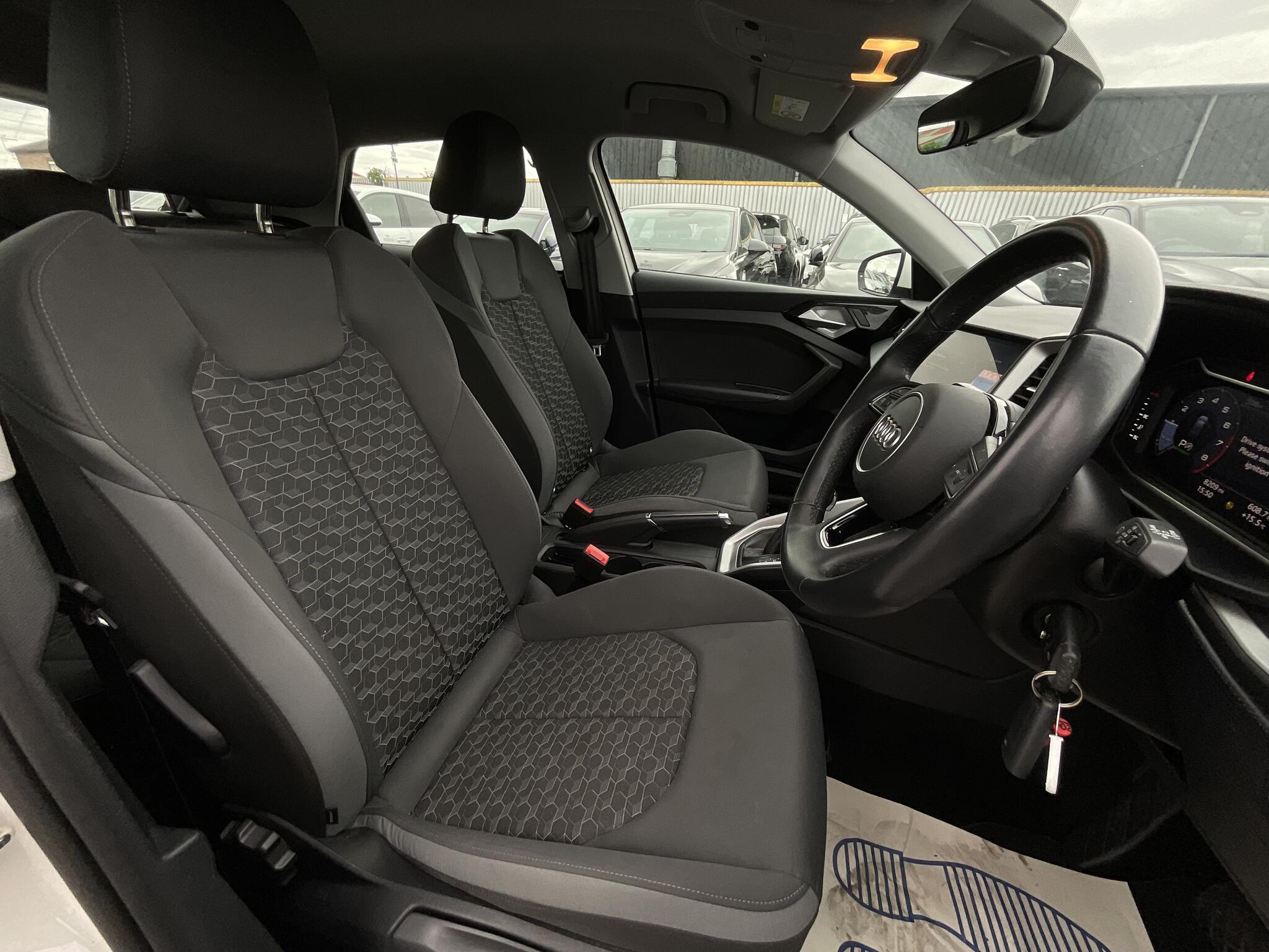 Audi A1 view 3