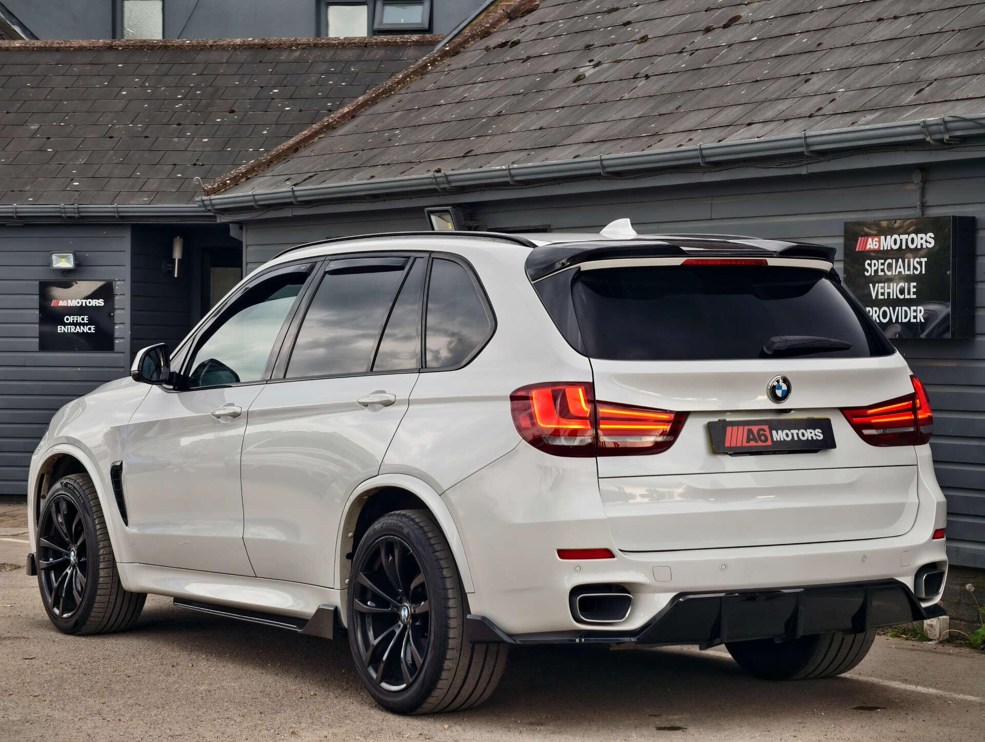 BMW X5 X5 view 11