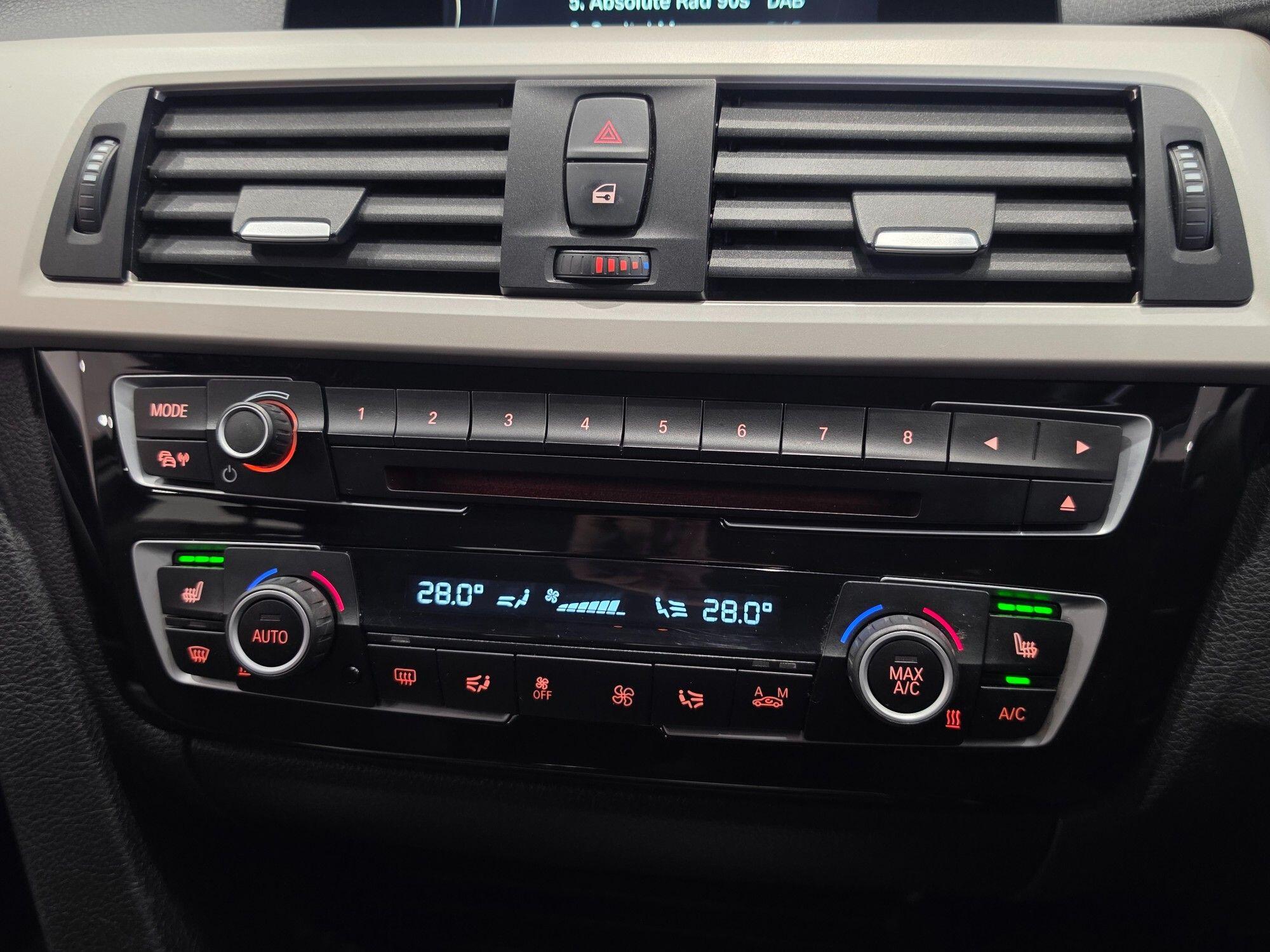 BMW 3 Series view 72