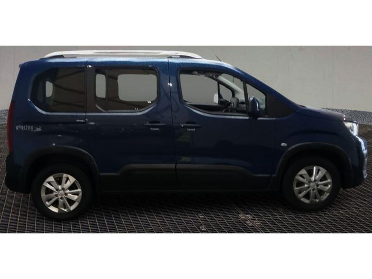 Peugeot Rifter view 2