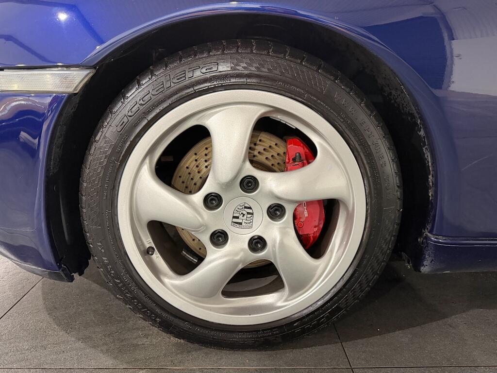 Porsche Boxster view 39