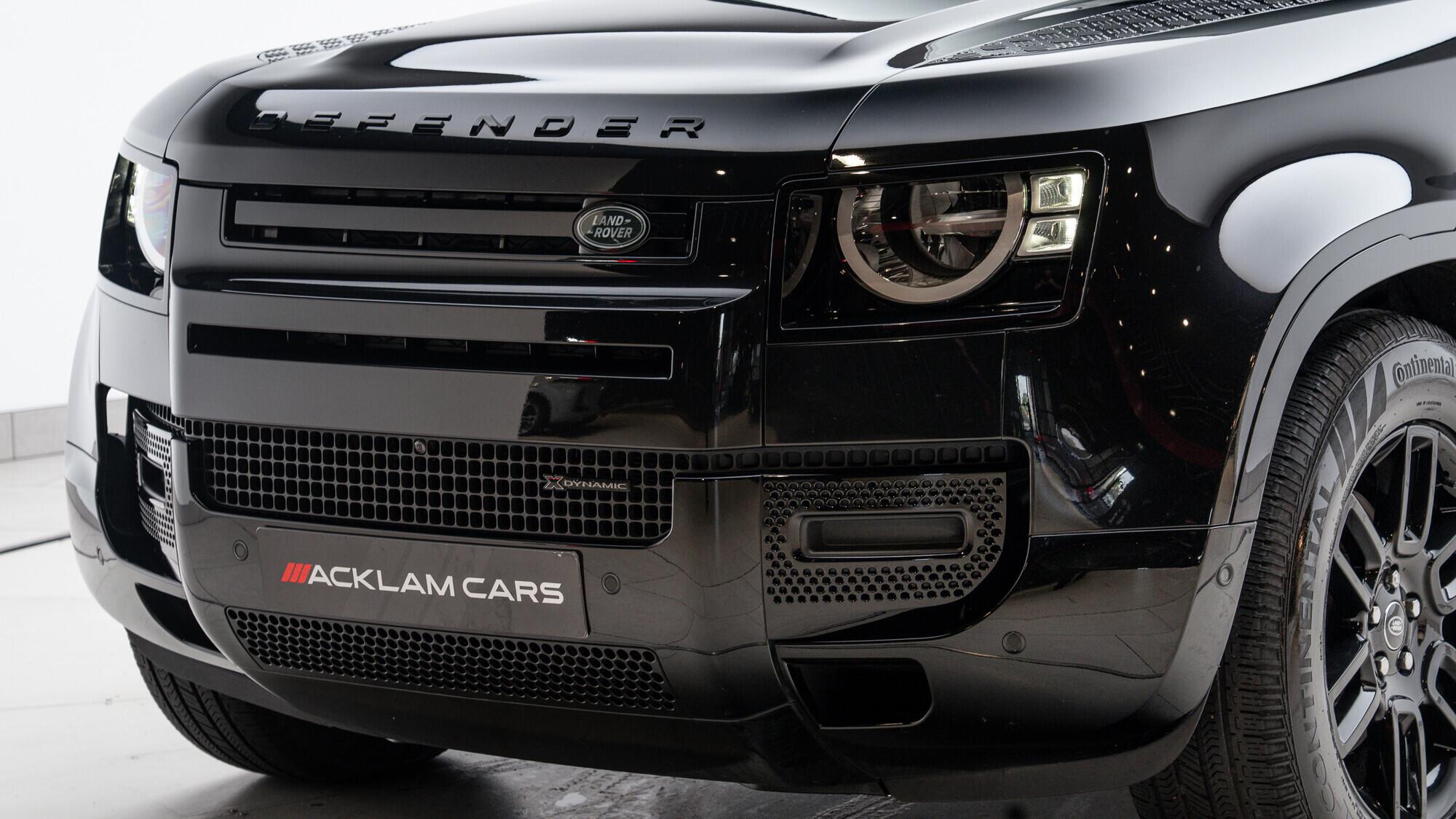 Land Rover Defender view 8