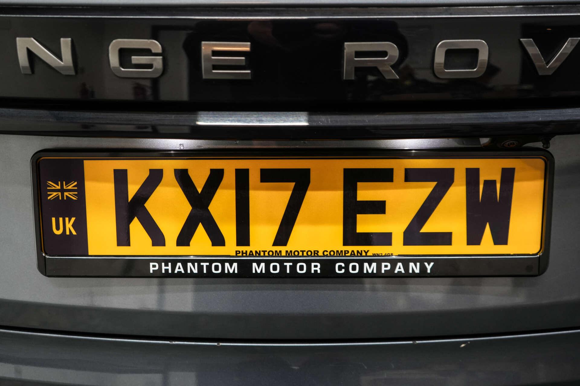 Land Rover Range Rover Velar view 52