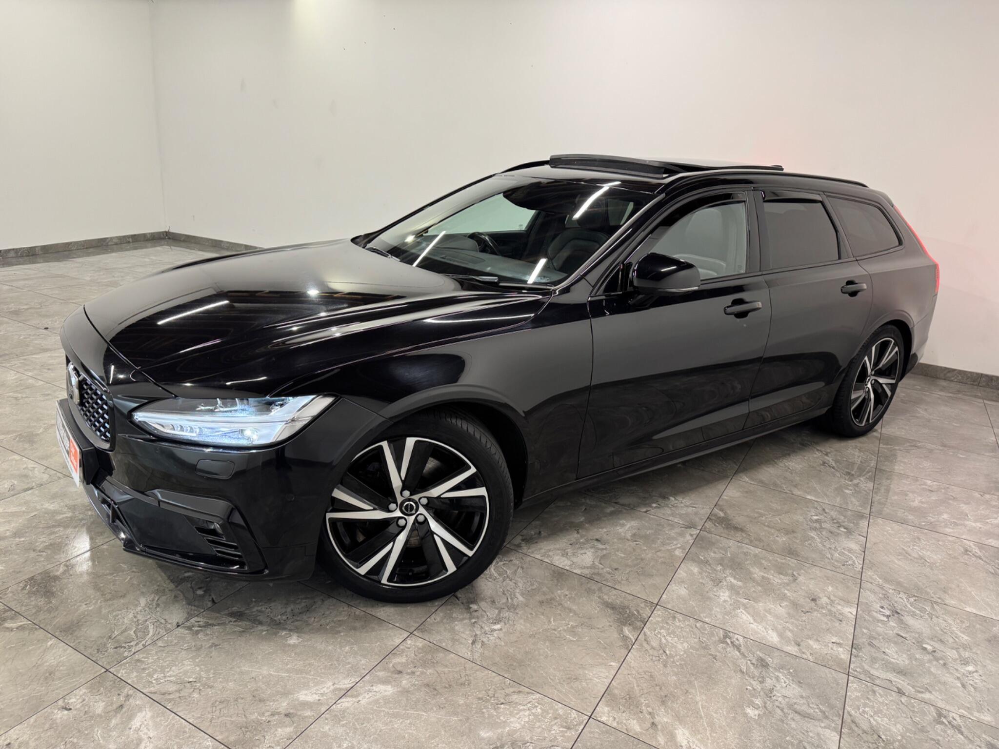 Volvo V90 view 4
