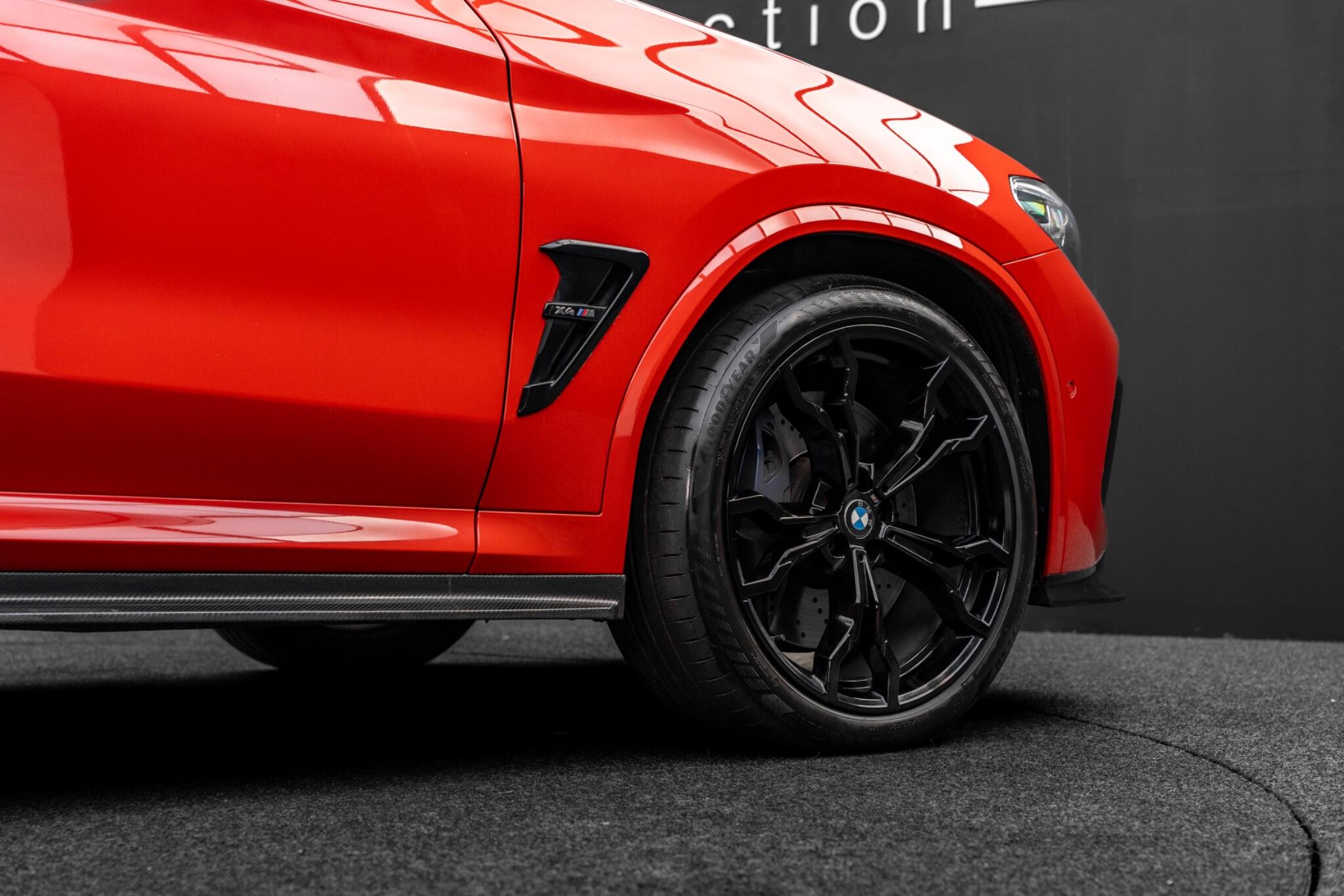 BMW X4 M view 40