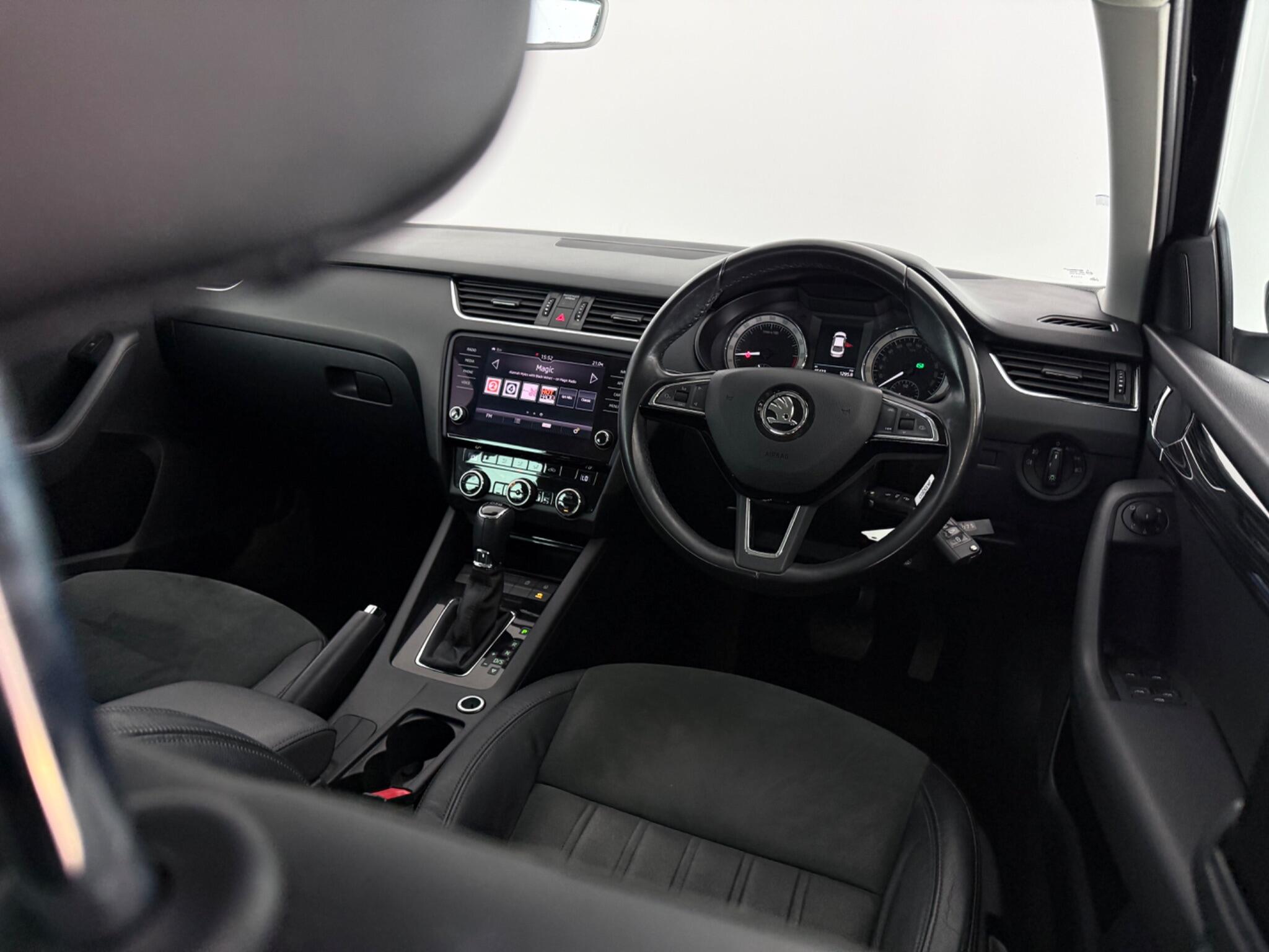 Skoda Octavia view 25