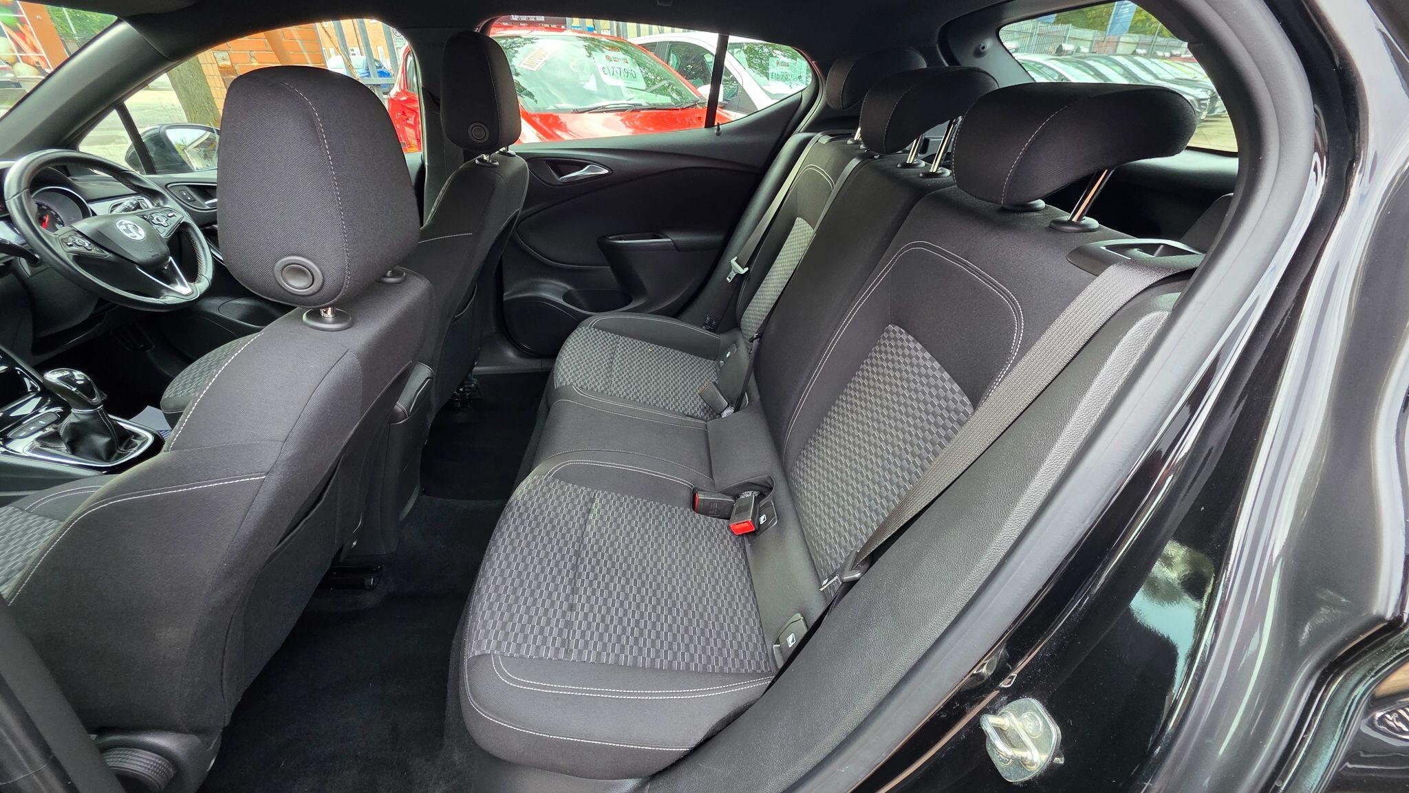 Vauxhall Astra view 30