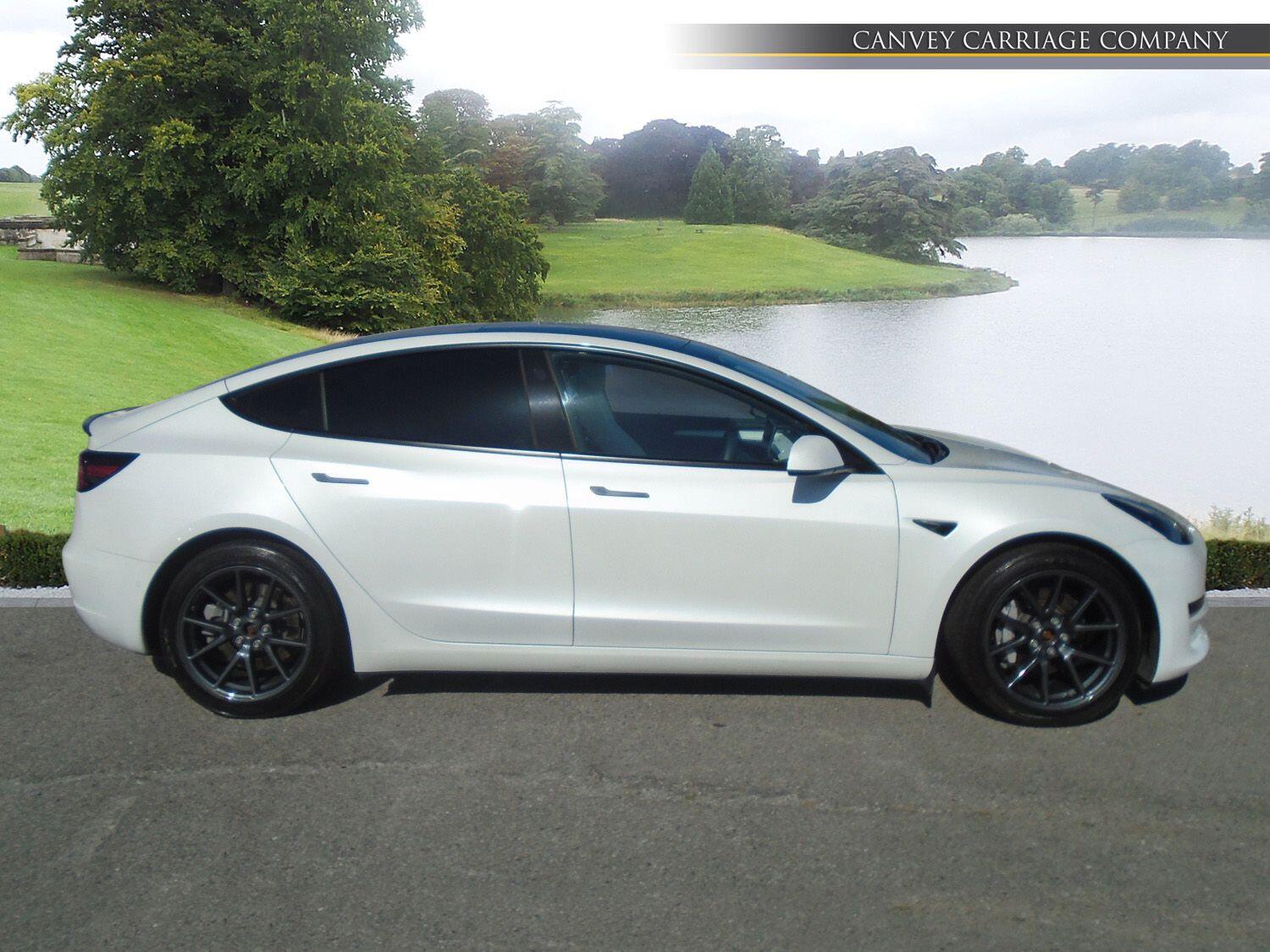 Tesla Model 3 view 5