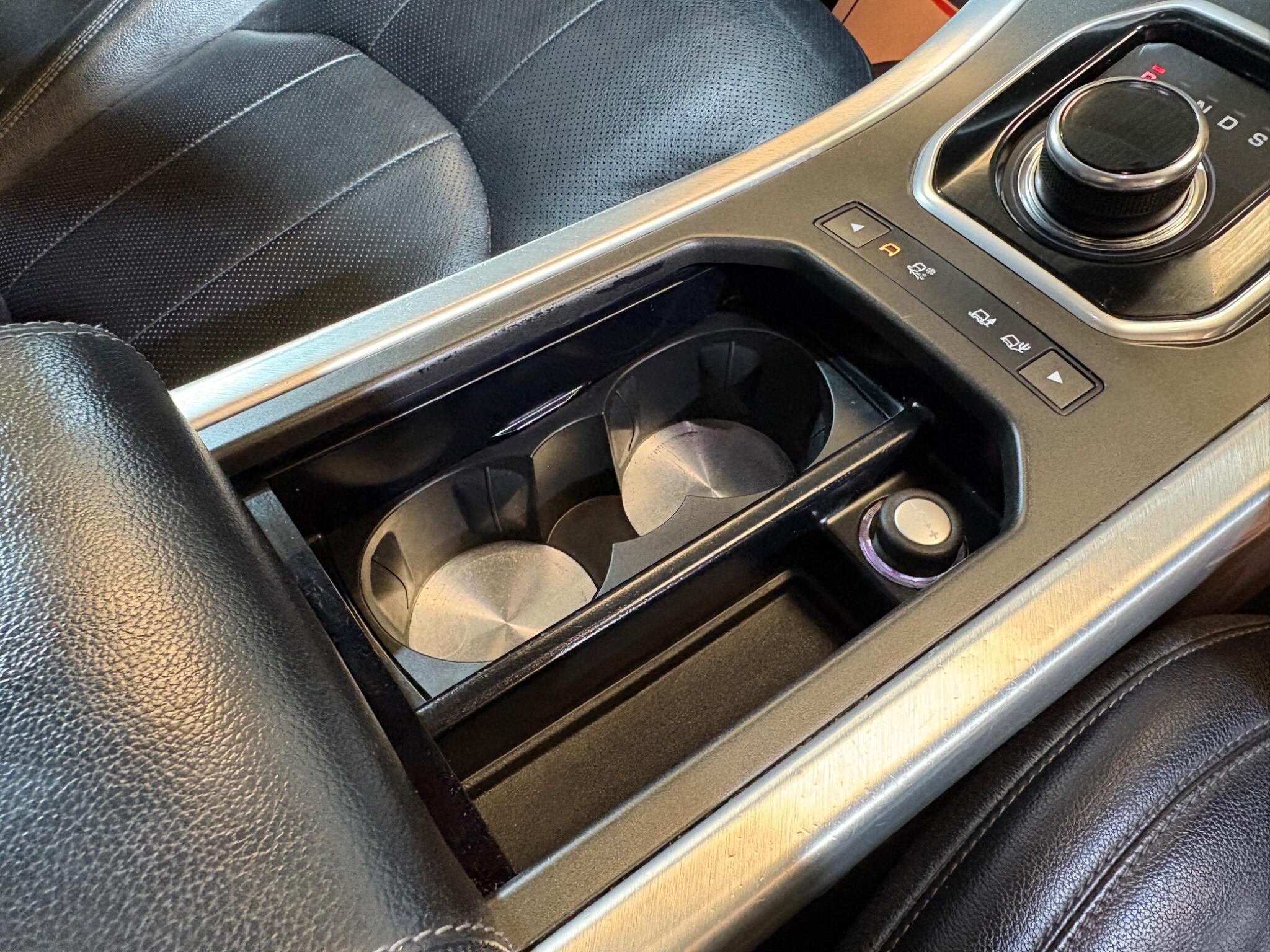 Land Rover Range Rover Evoque view 45