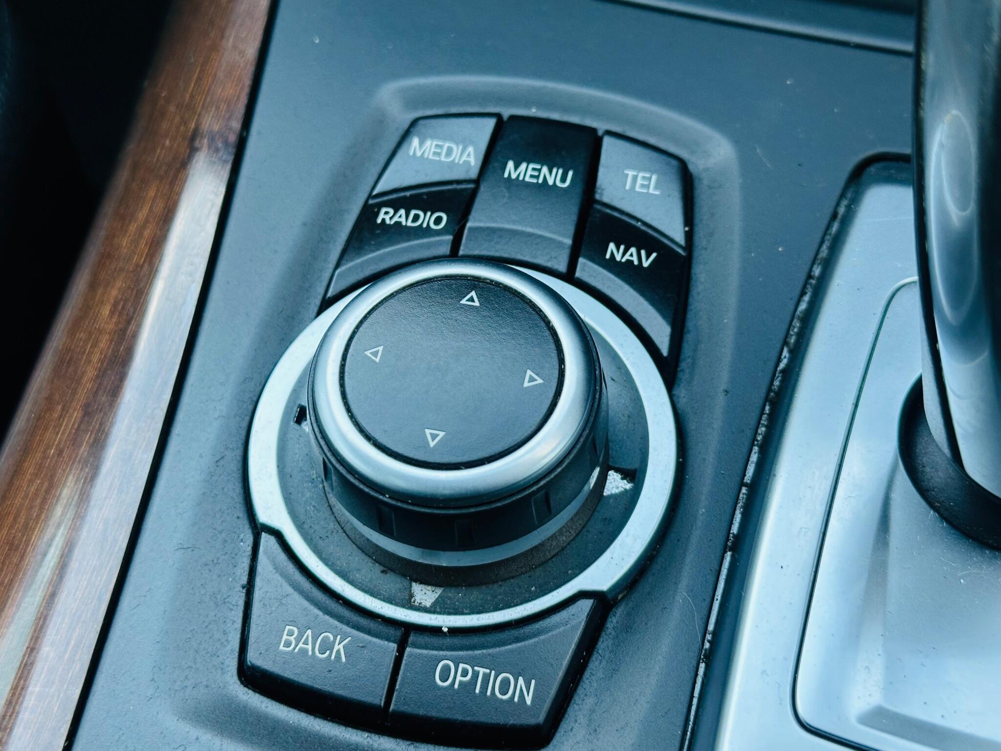 BMW X6 view 51