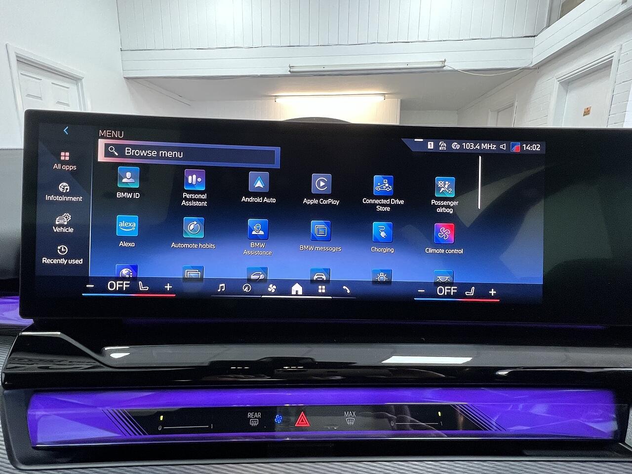 BMW I5 view 12