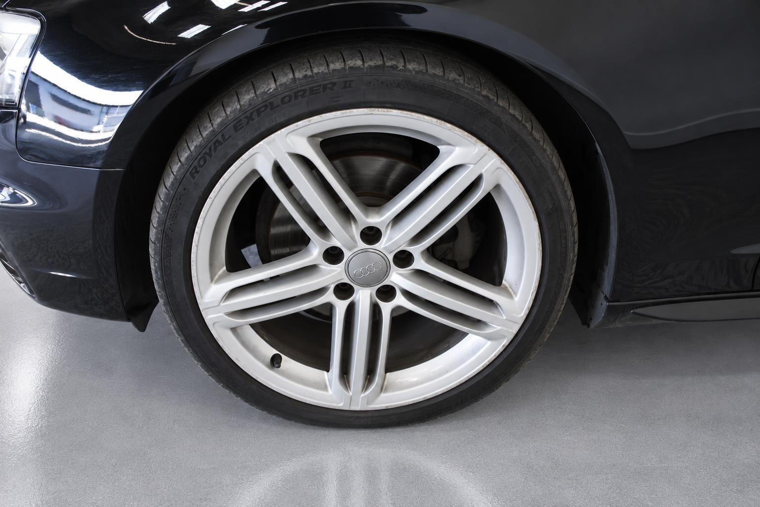 Audi A4 view 59