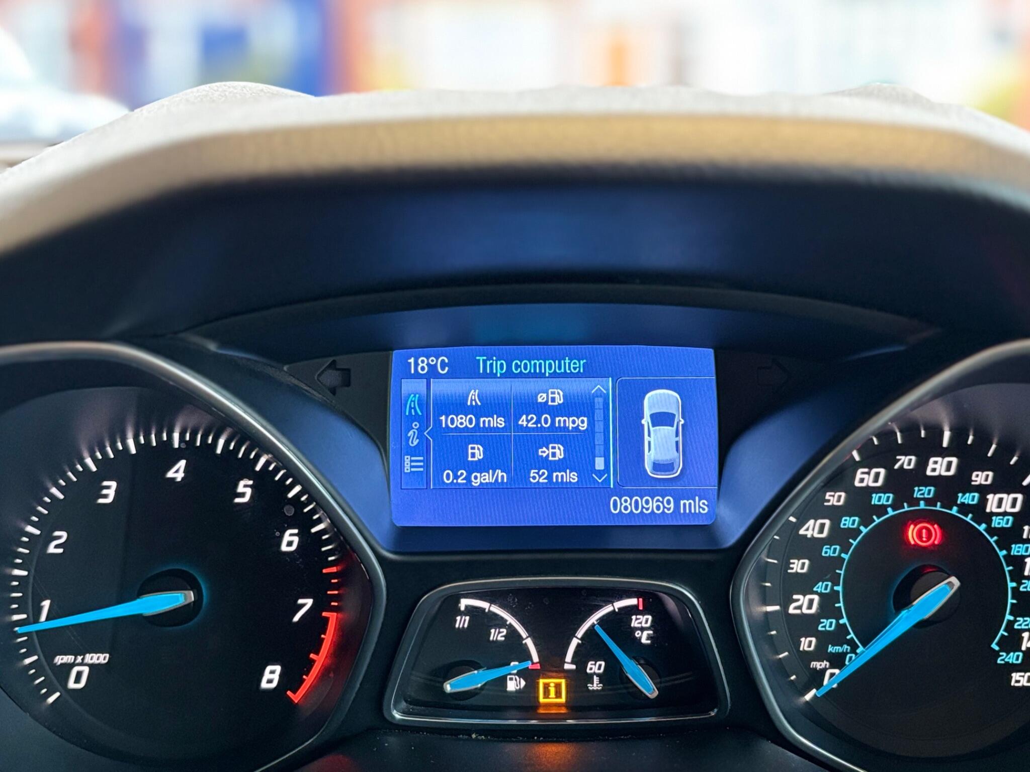Ford Focus view 33