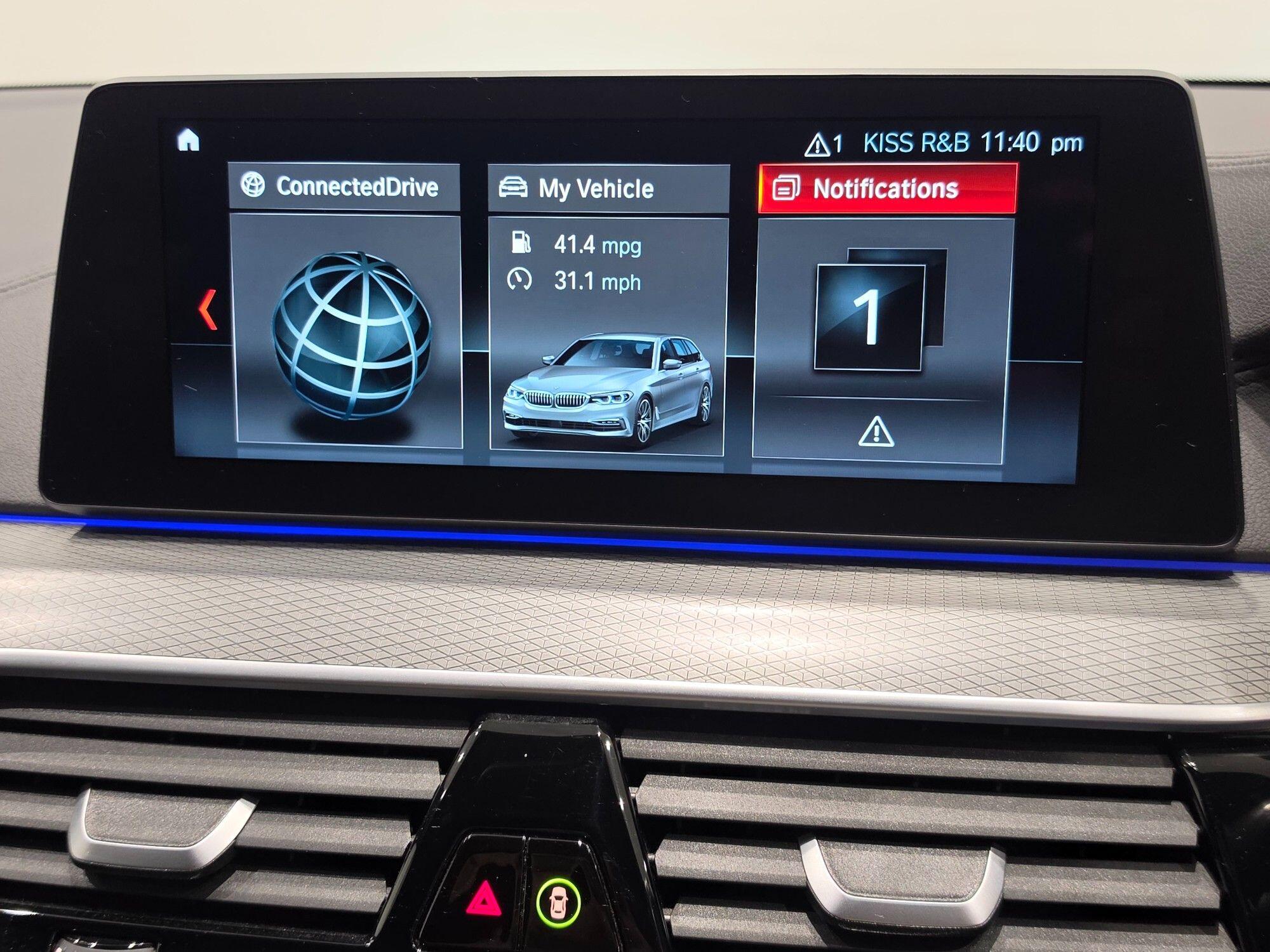 BMW 5 Series view 36