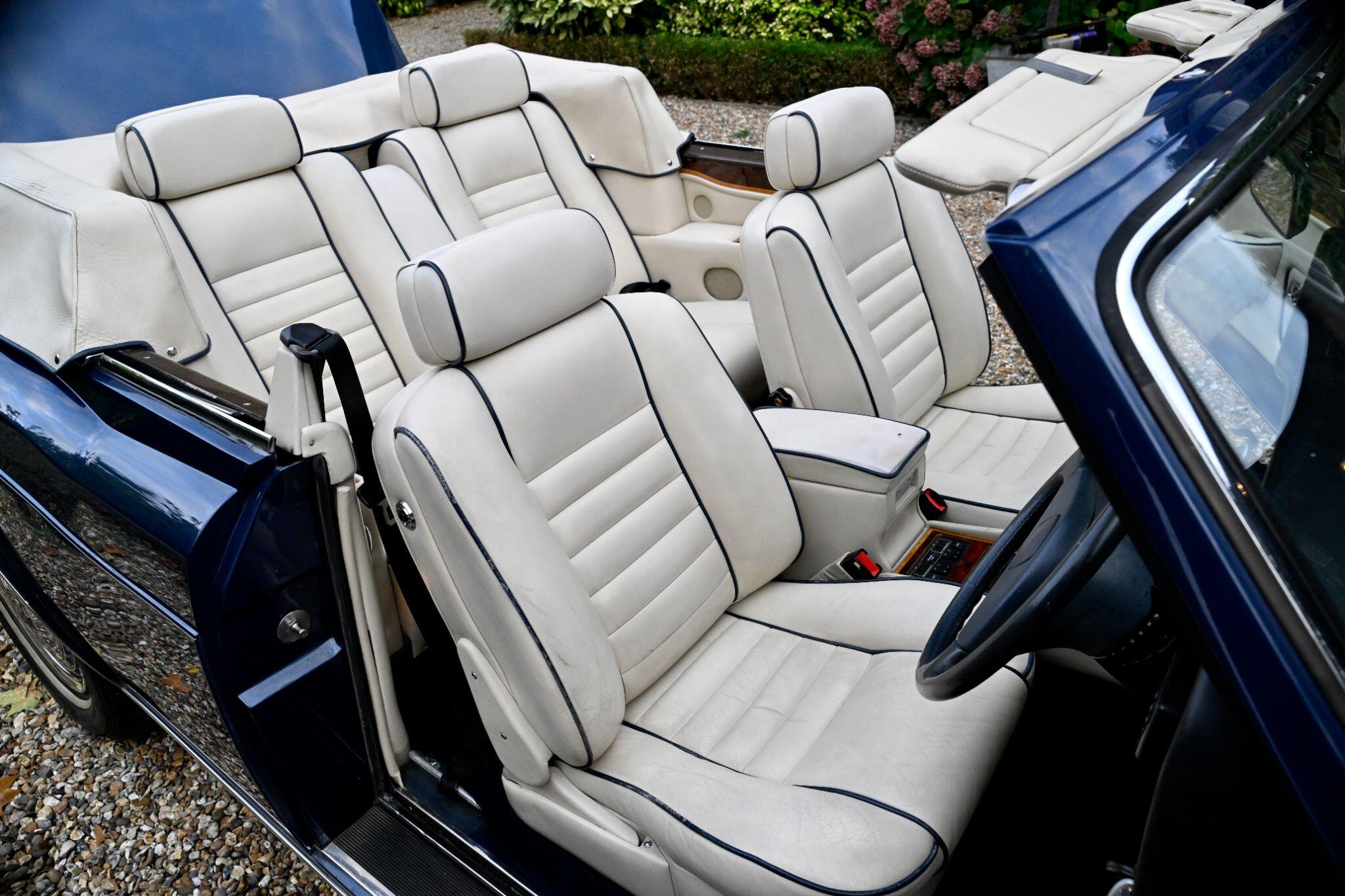 Rolls-Royce Corniche view 82
