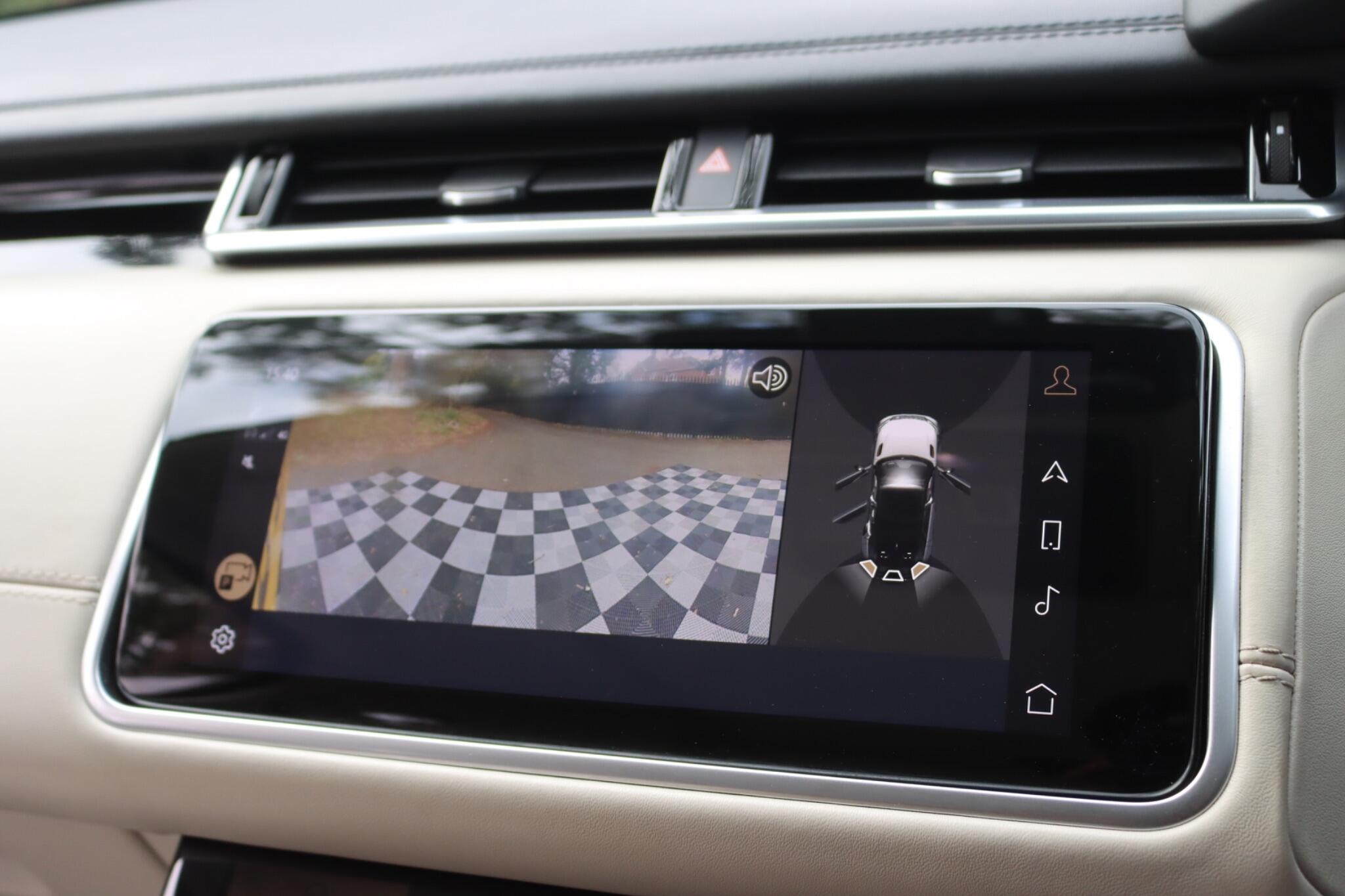 Land Rover Range Rover Velar view 70
