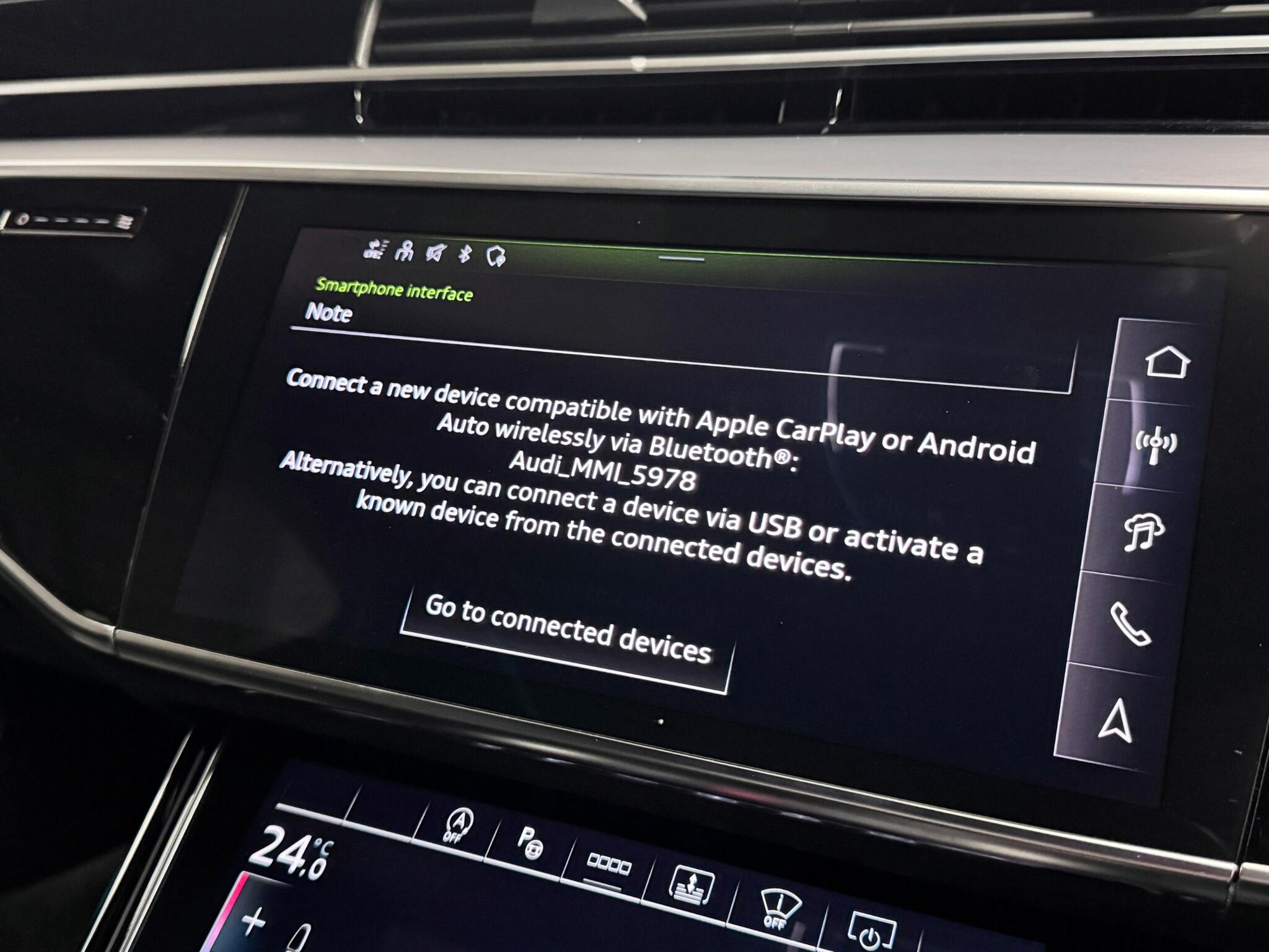 Audi A8 view 42