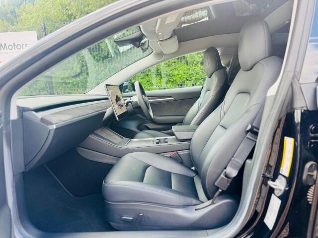 Tesla Model 3 view 25