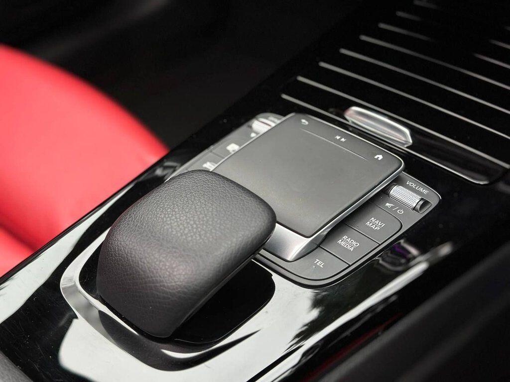 Mercedes-Benz Cla view 34