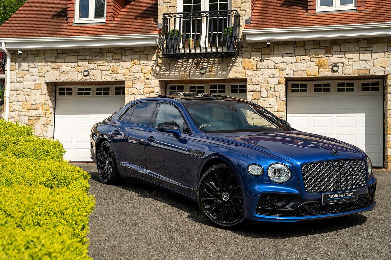 Bentley Flying Spur view 102