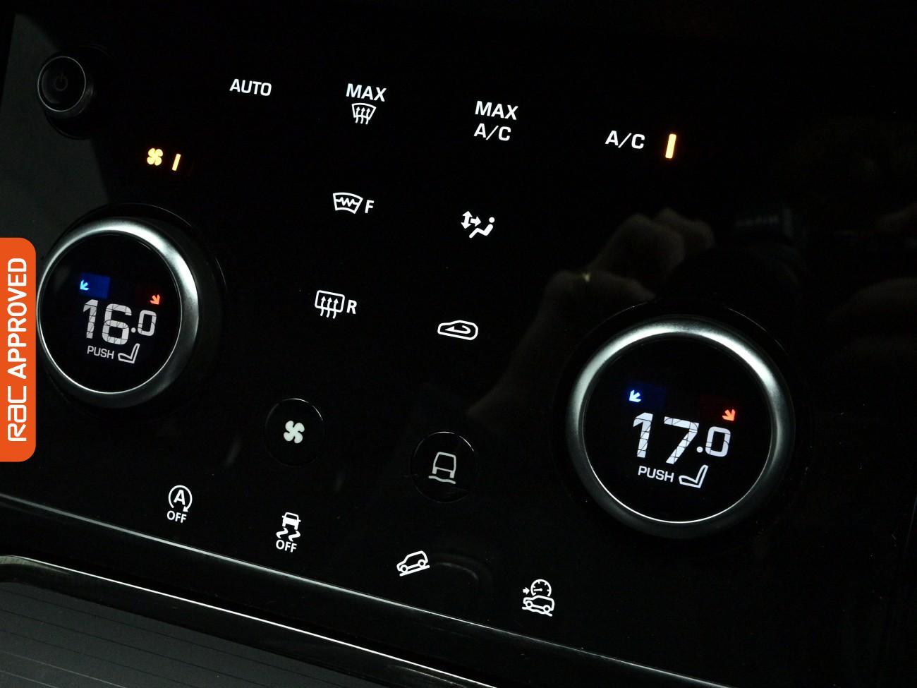 Land Rover Range Rover Evoque view 15