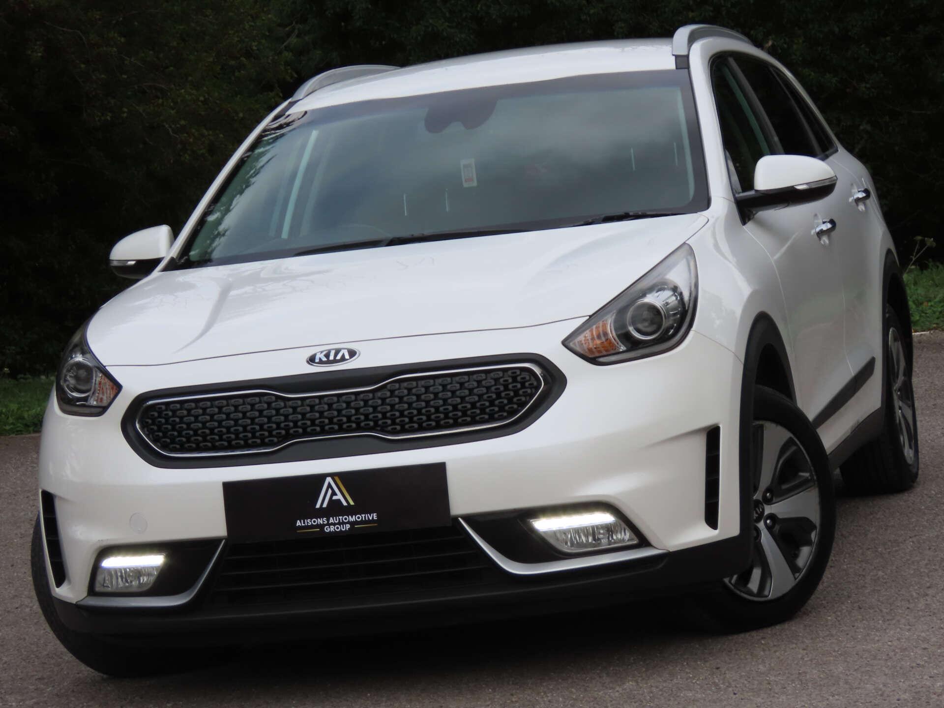 2018 Kia Niro in White for sale