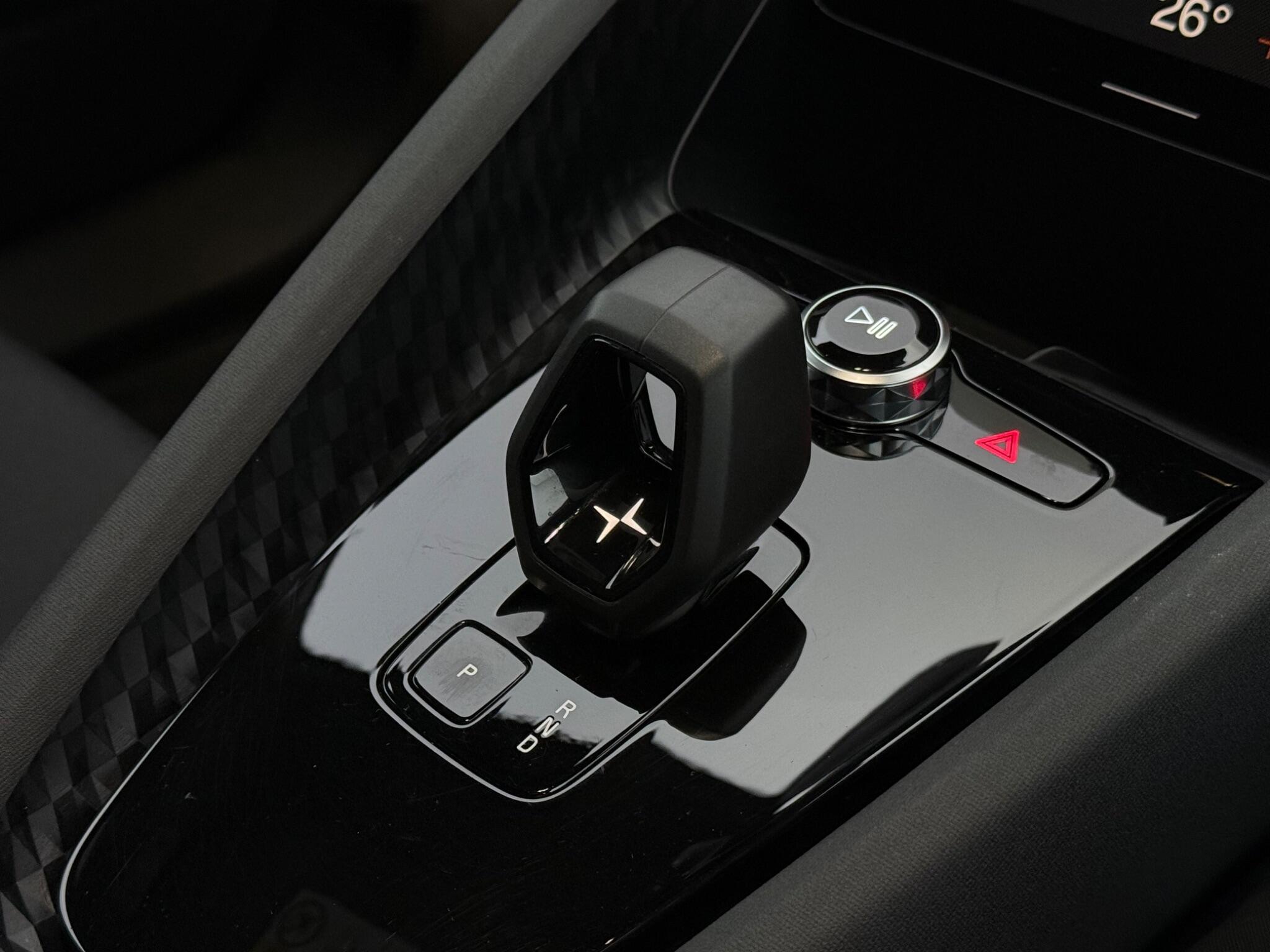 Polestar 2 view 21