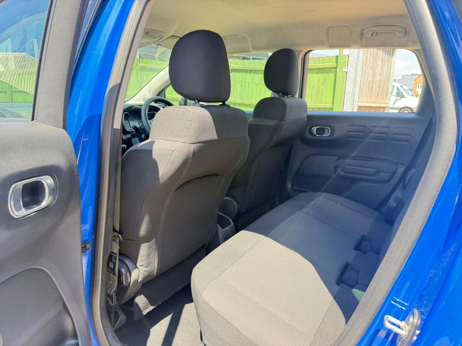 Citroen C3 Aircross view 16