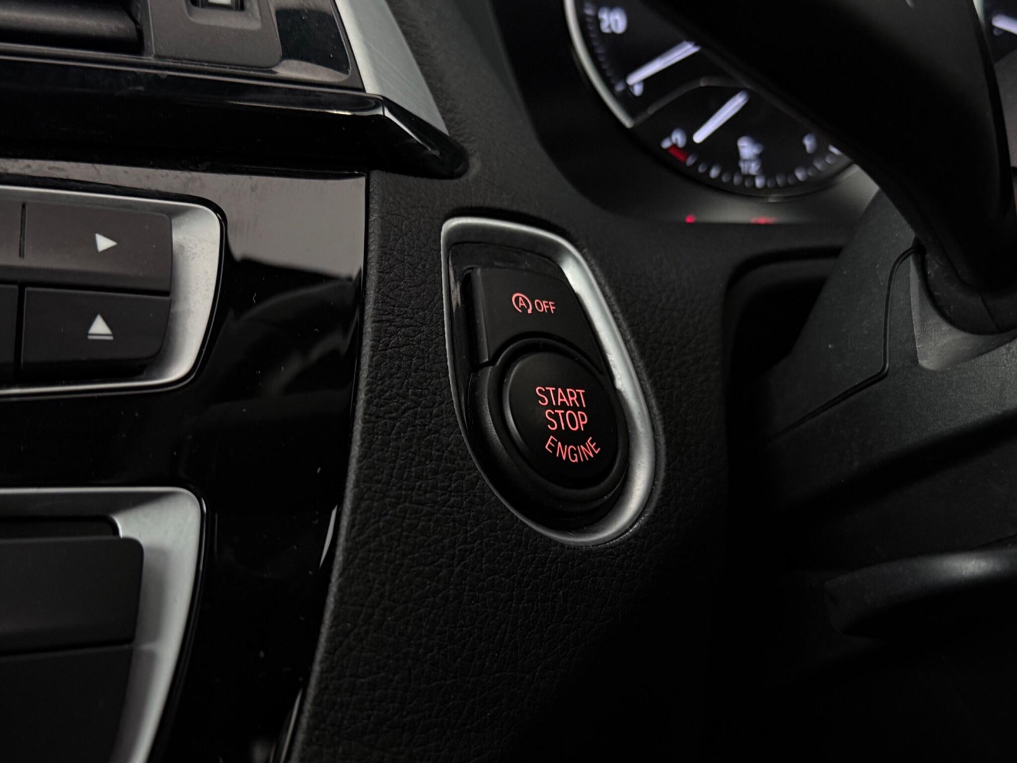 BMW 2 Series view 17