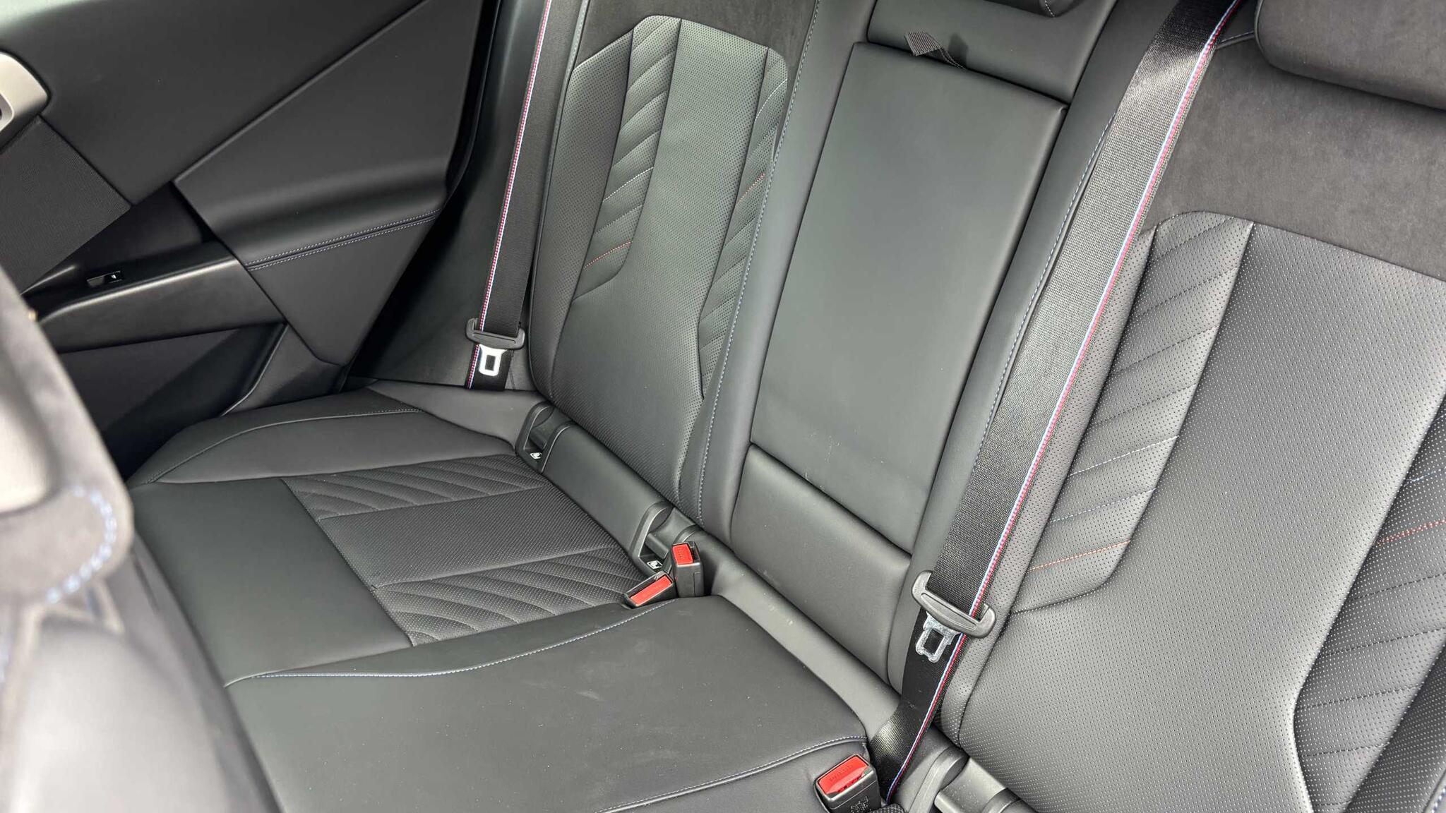 BMW X3 view 13