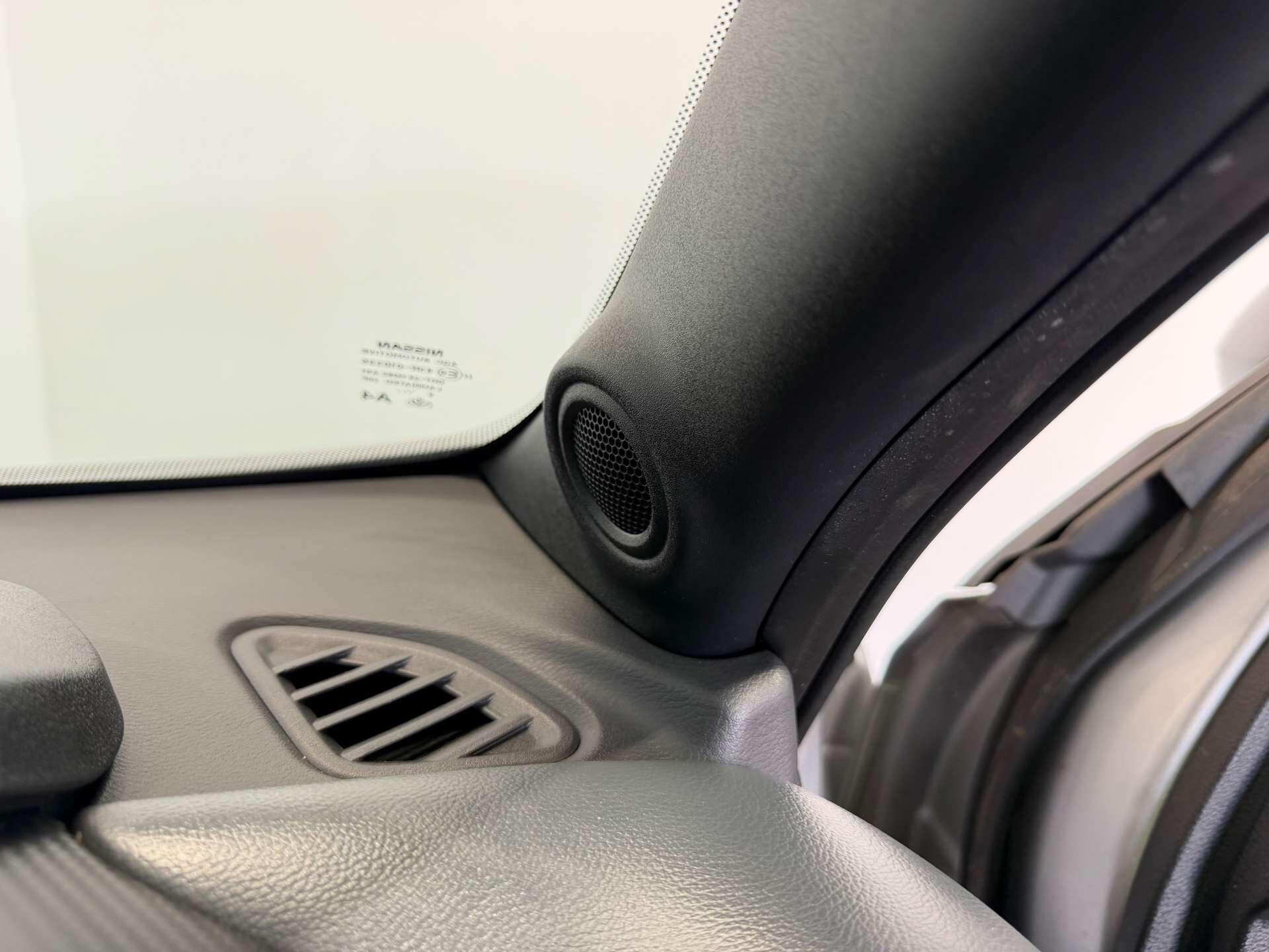 Nissan Juke view 27