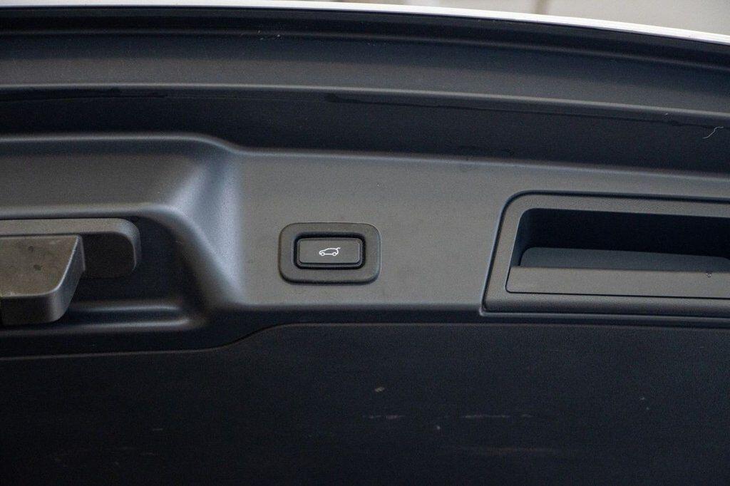 Land Rover Range Rover Evoque view 47