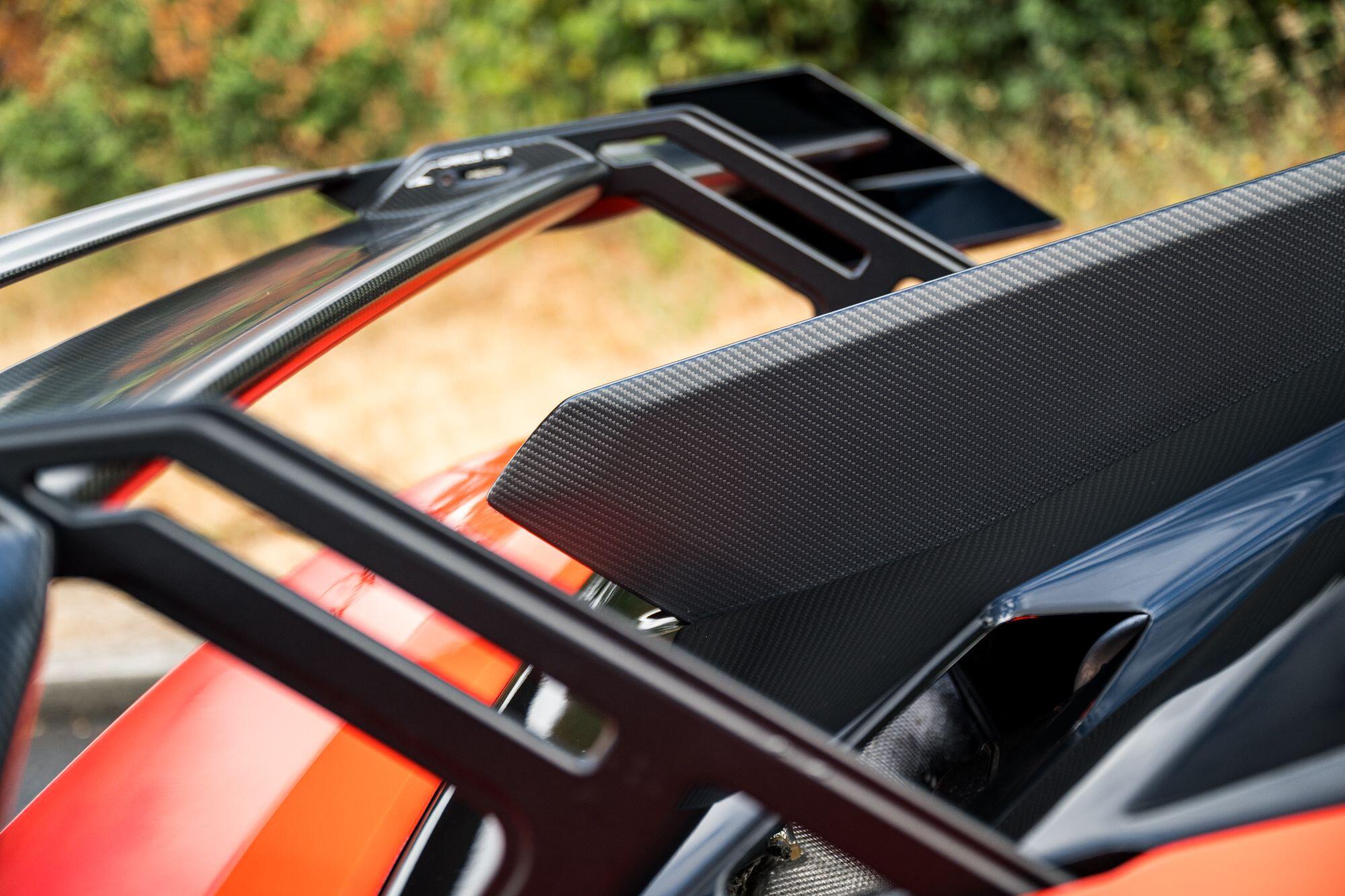 Lamborghini Huracan view 29
