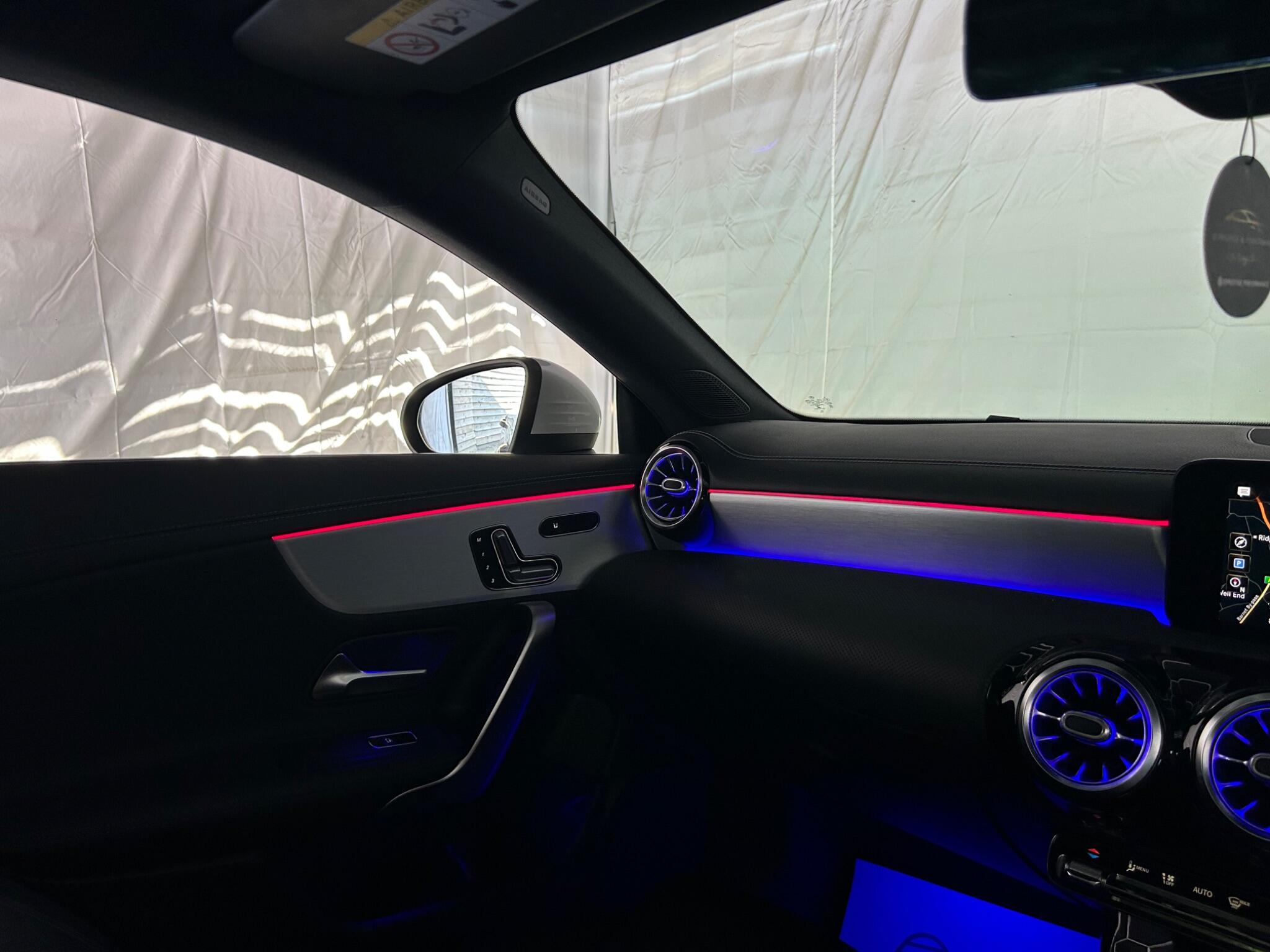 Mercedes-Benz Cla view 54