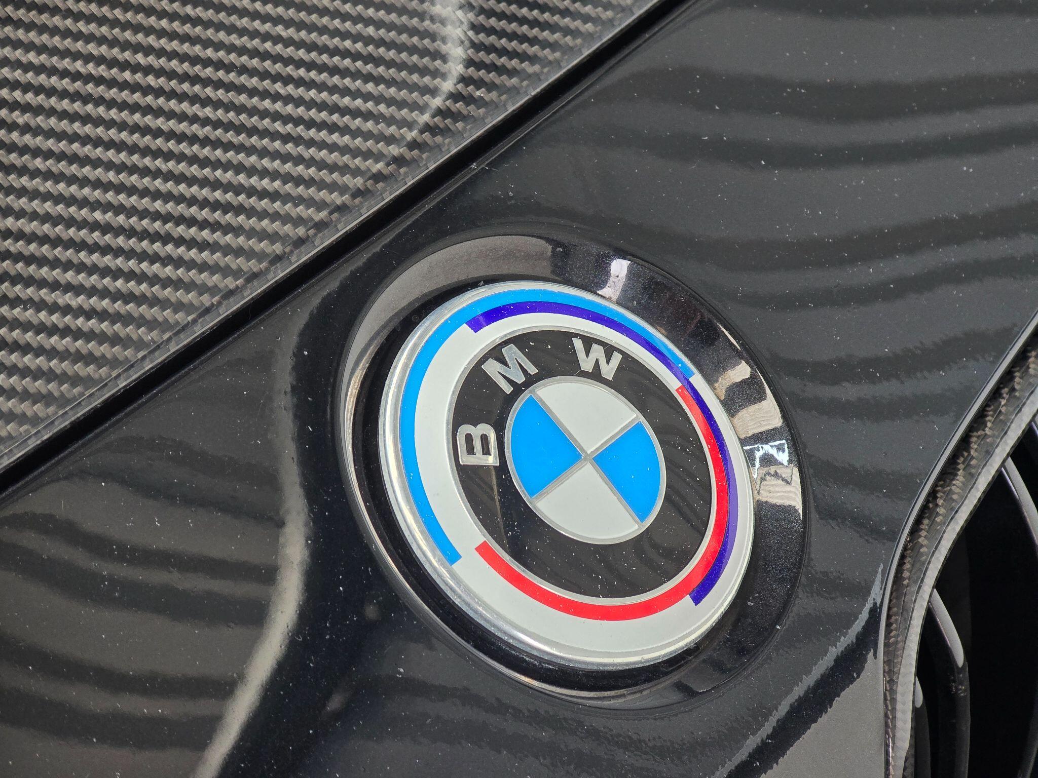 BMW M4 view 12