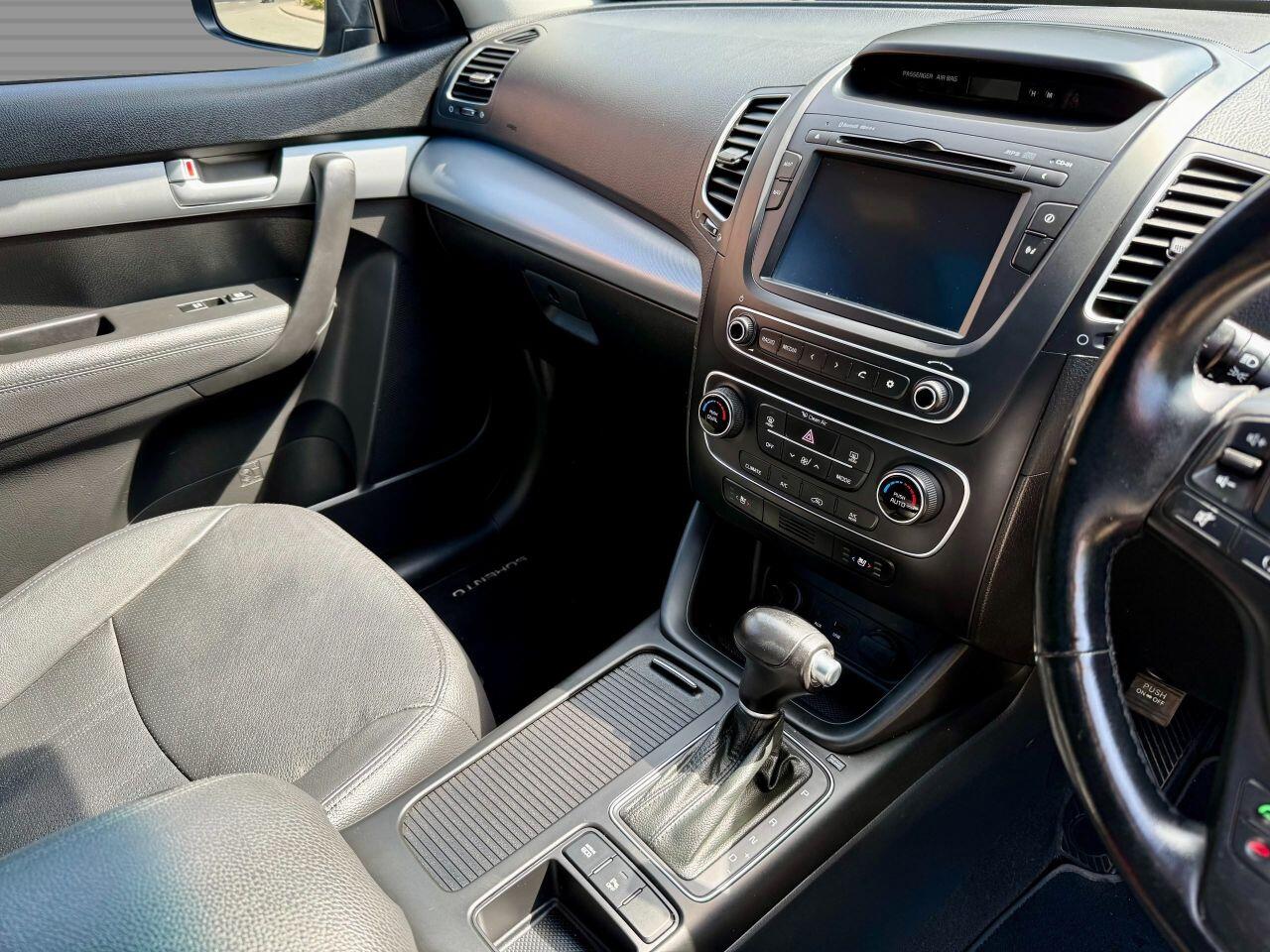 Kia Sorento view 18