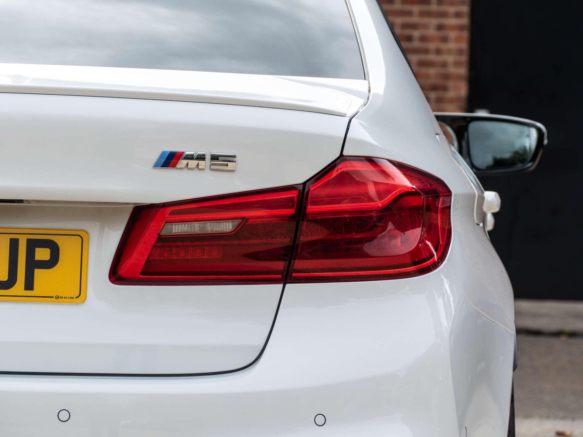 BMW M5 view 20